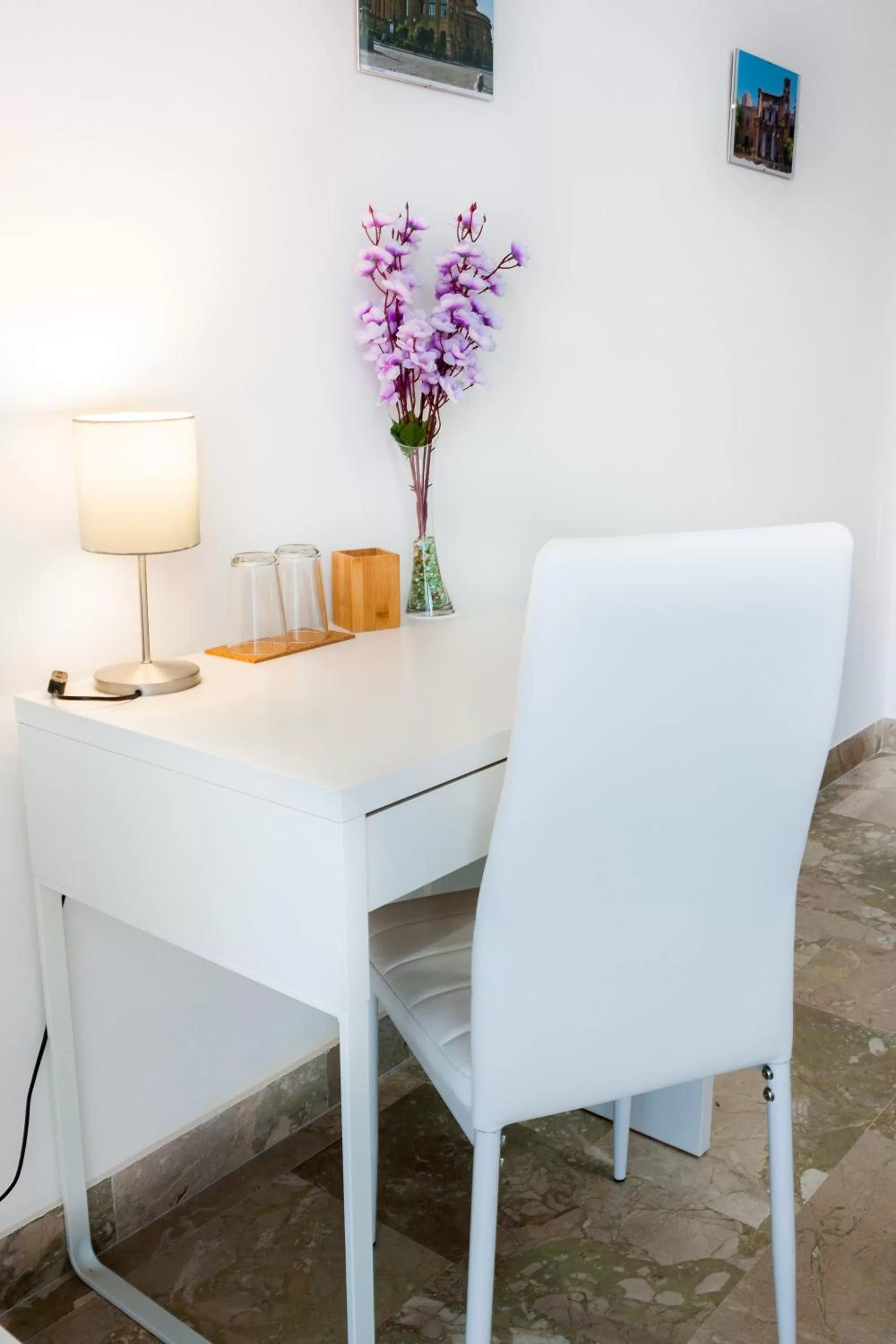 Dining Area in Darrè