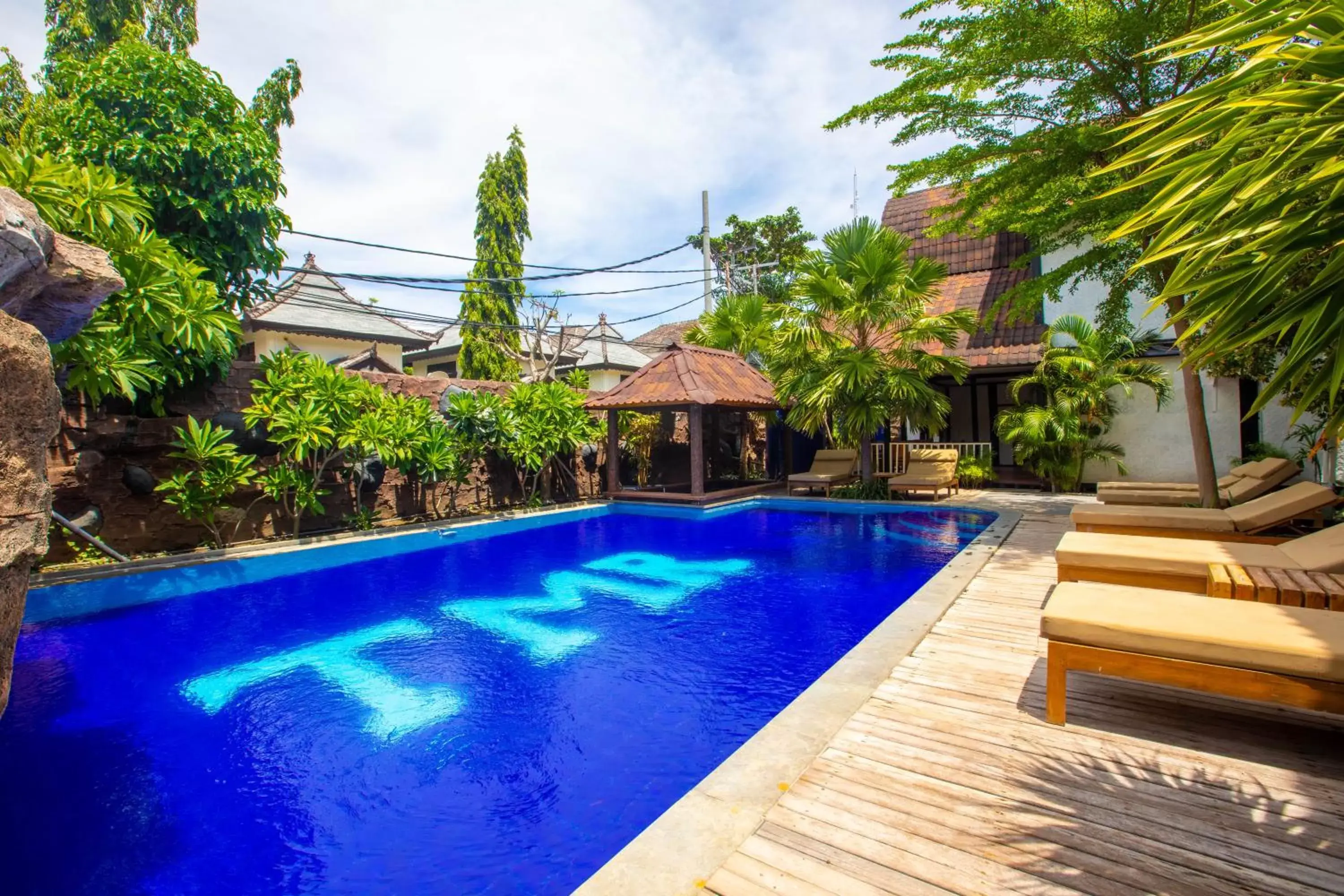 Swimming Pool in Gili Sands Hotel & Bar