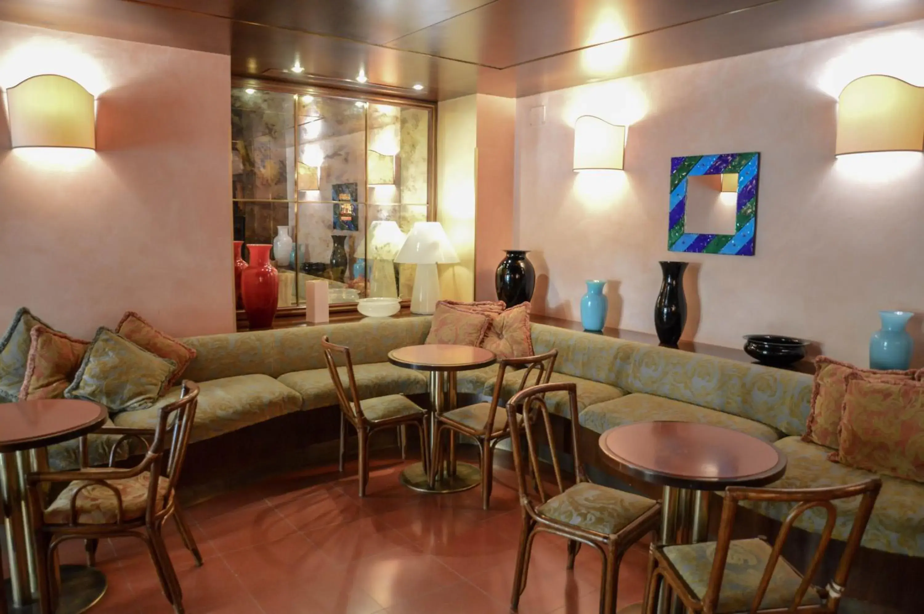 Area and facilities, Lounge/Bar in Hotel Le Boulevard