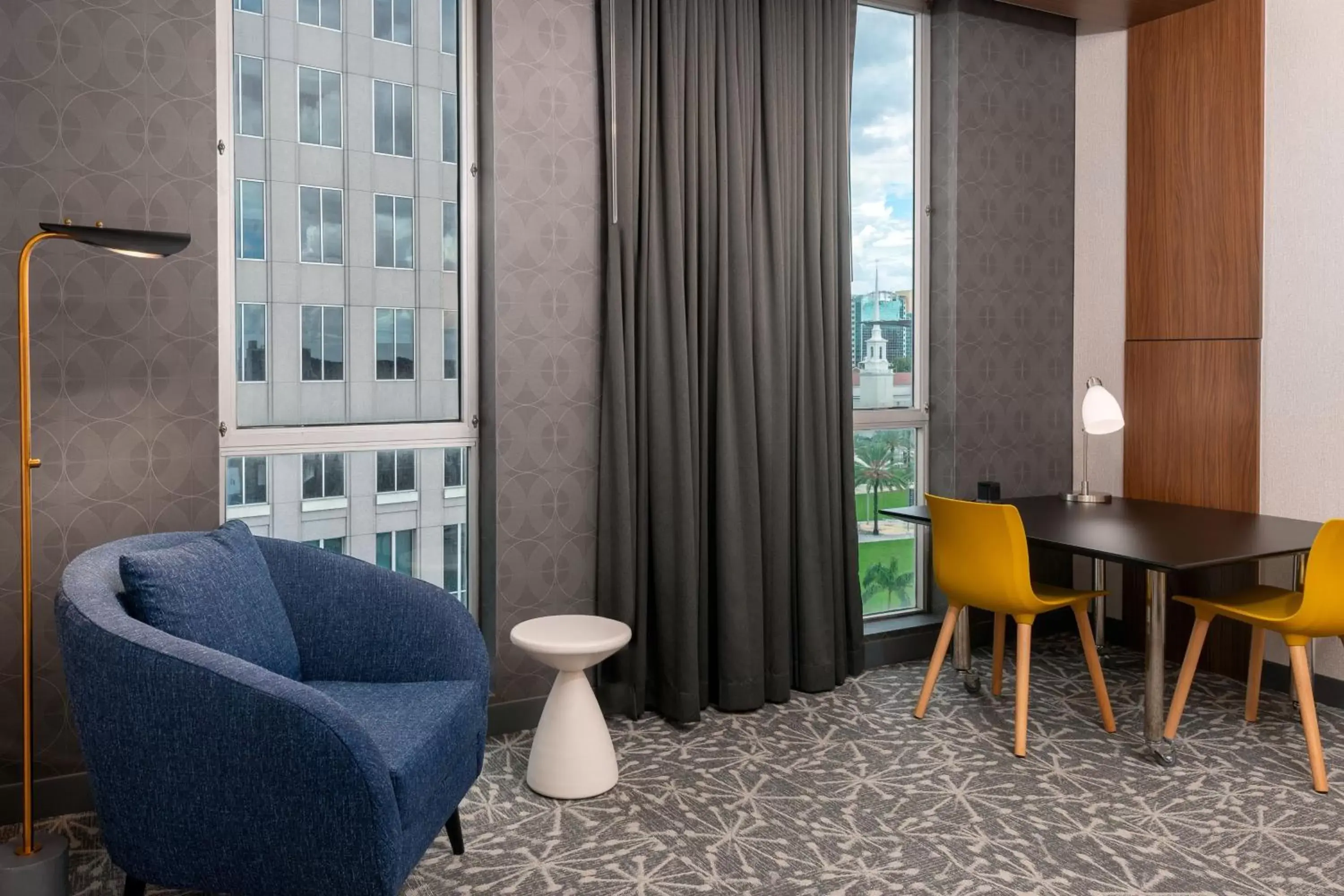Bedroom, Seating Area in Aloft Orlando Downtown