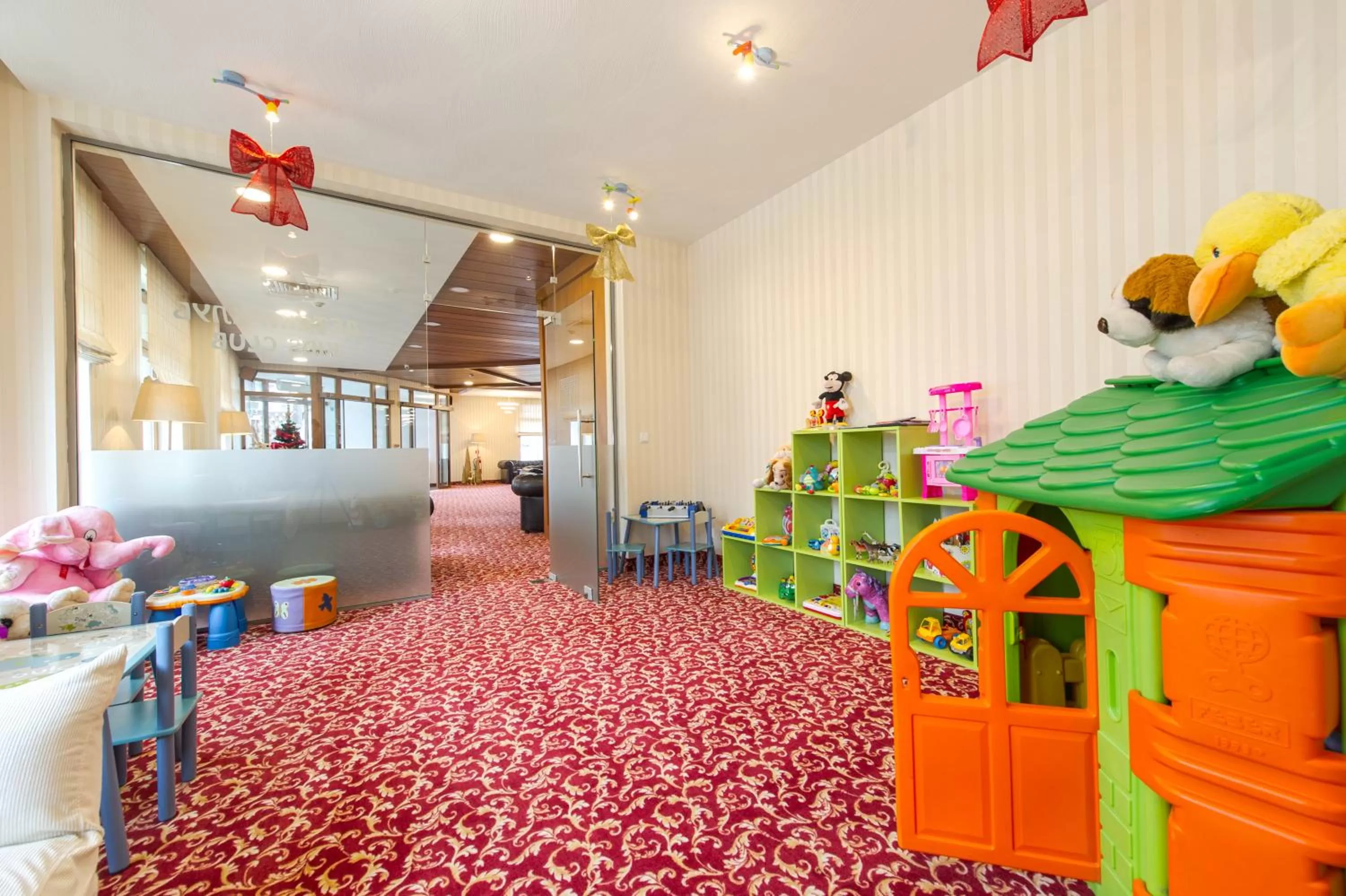 Kids's club in Vihren Royal Palace