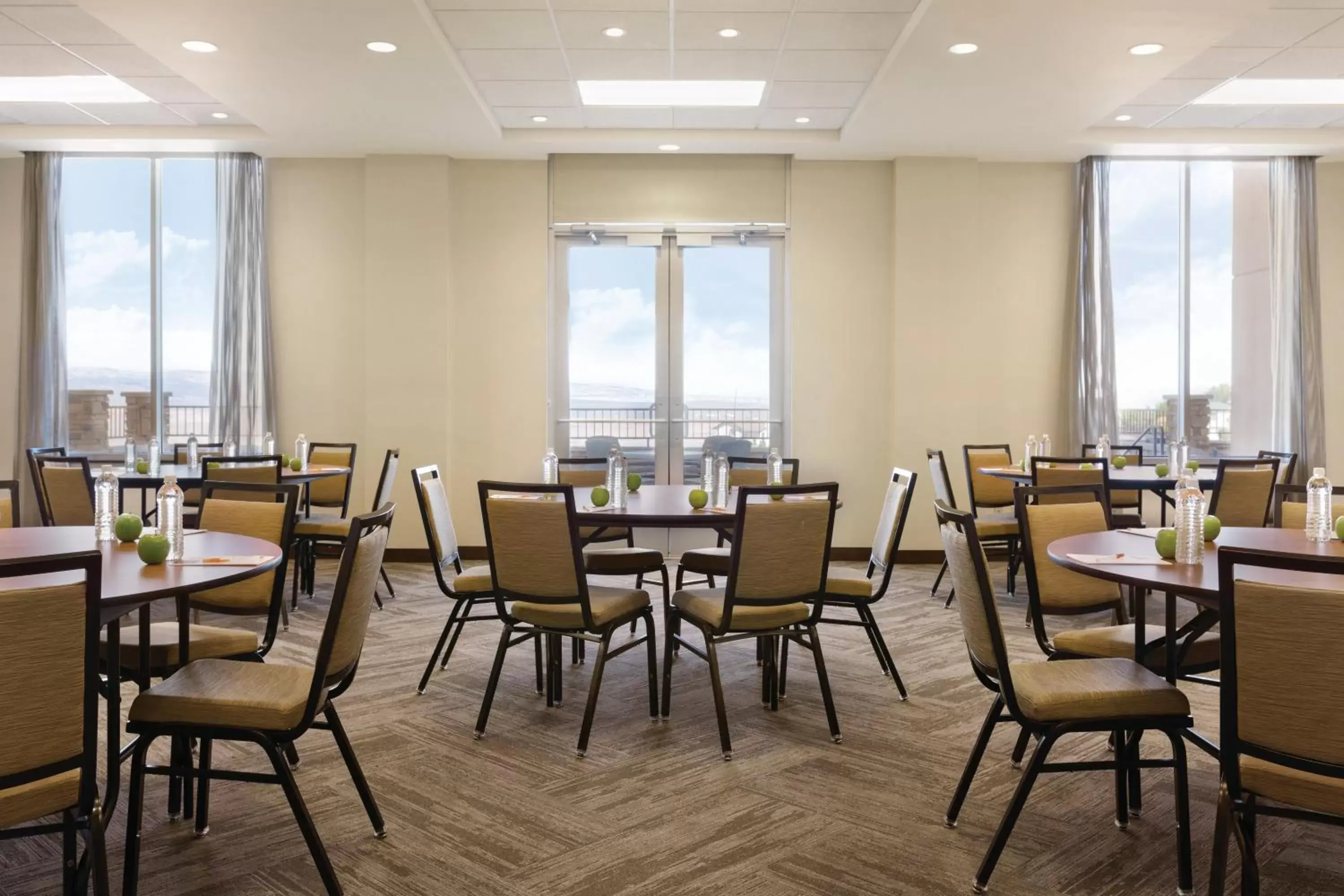 Meeting/conference room, Restaurant/Places to Eat in Hyatt Place Page Lake Powell