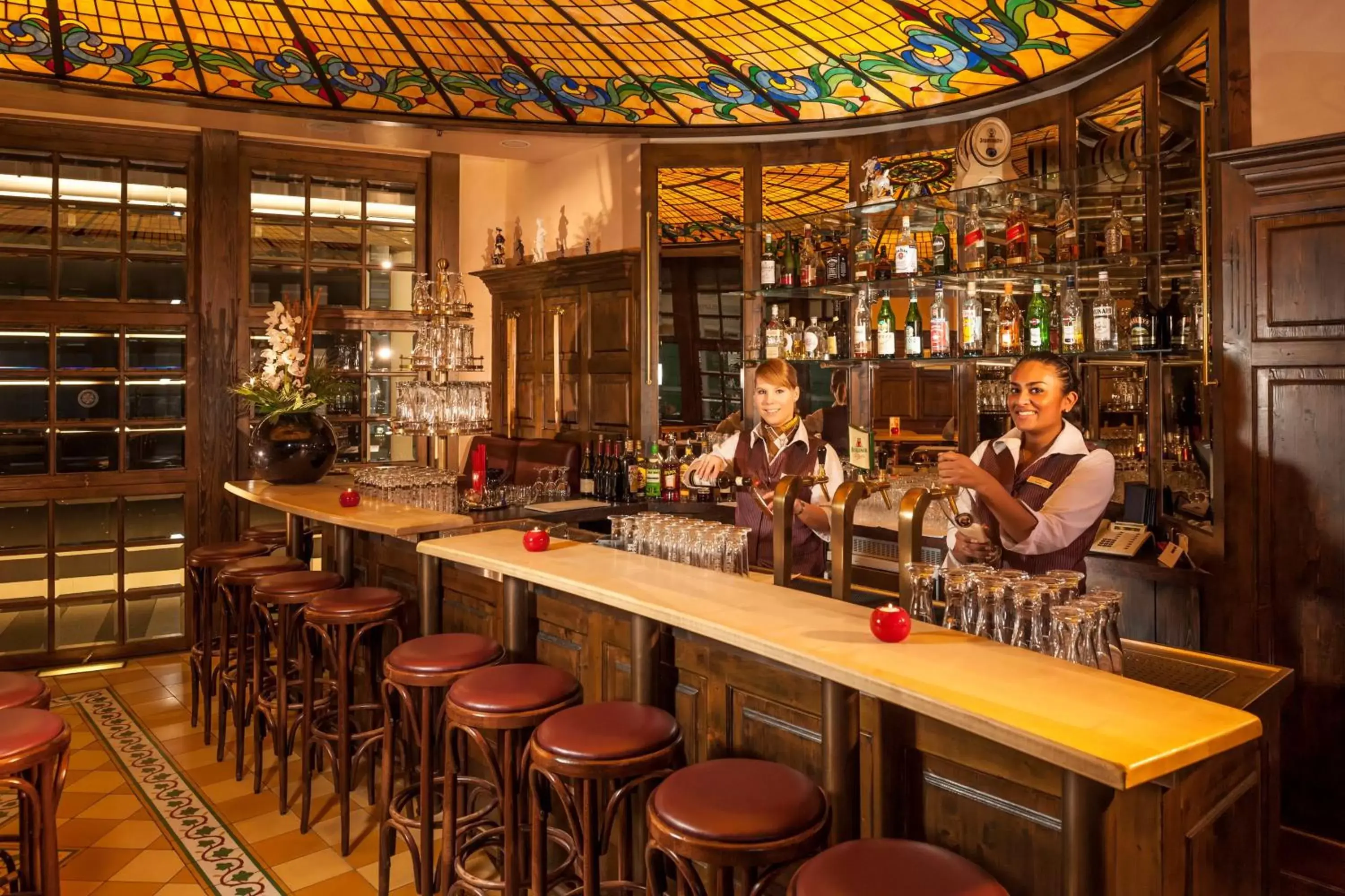 Lounge or bar in Dorint Hotel Potsdam Lounge or bar in Dorint Hotel Potsdam