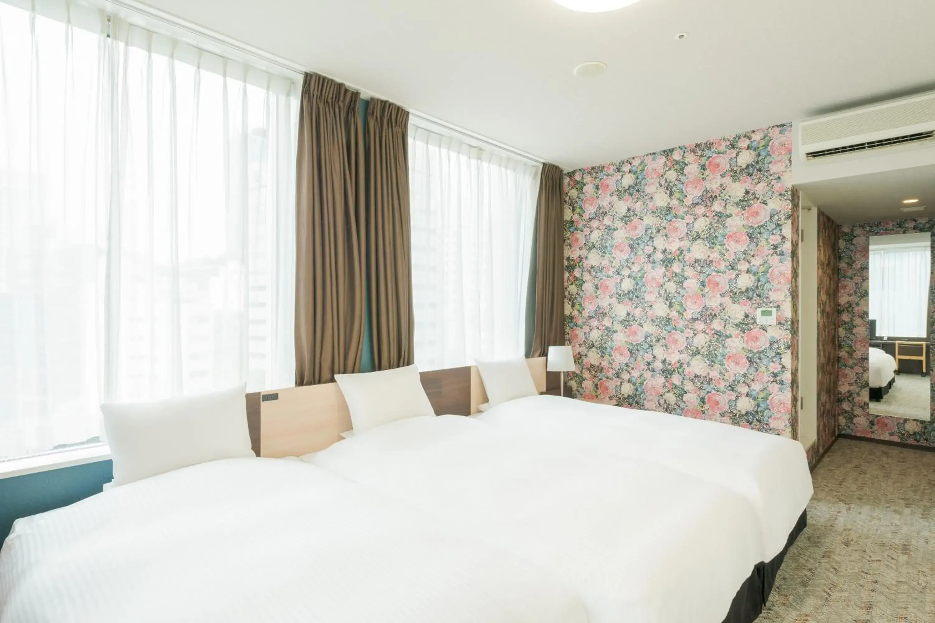Photo of the whole room, Bed in Rose Stay Tokyo Shiba Park