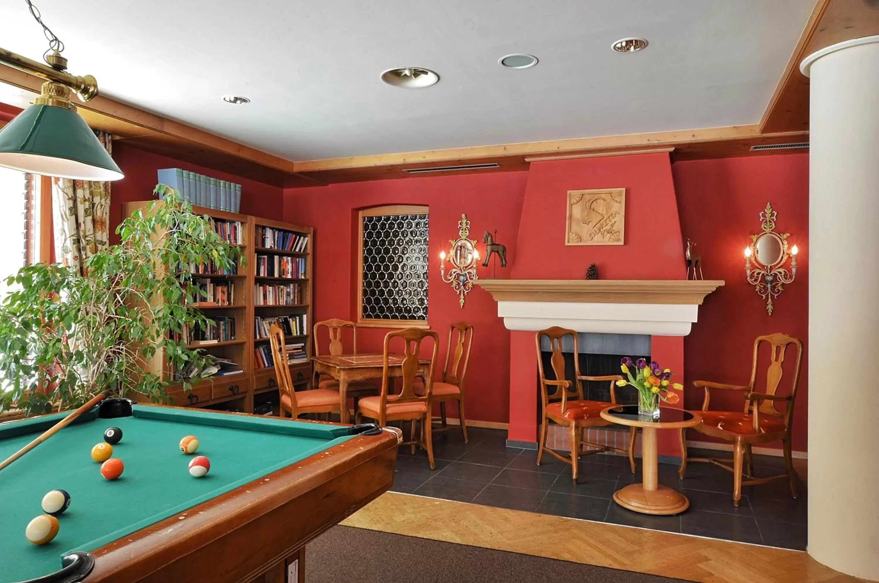 Billiard, Lounge/Bar in Silvretta Parkhotel