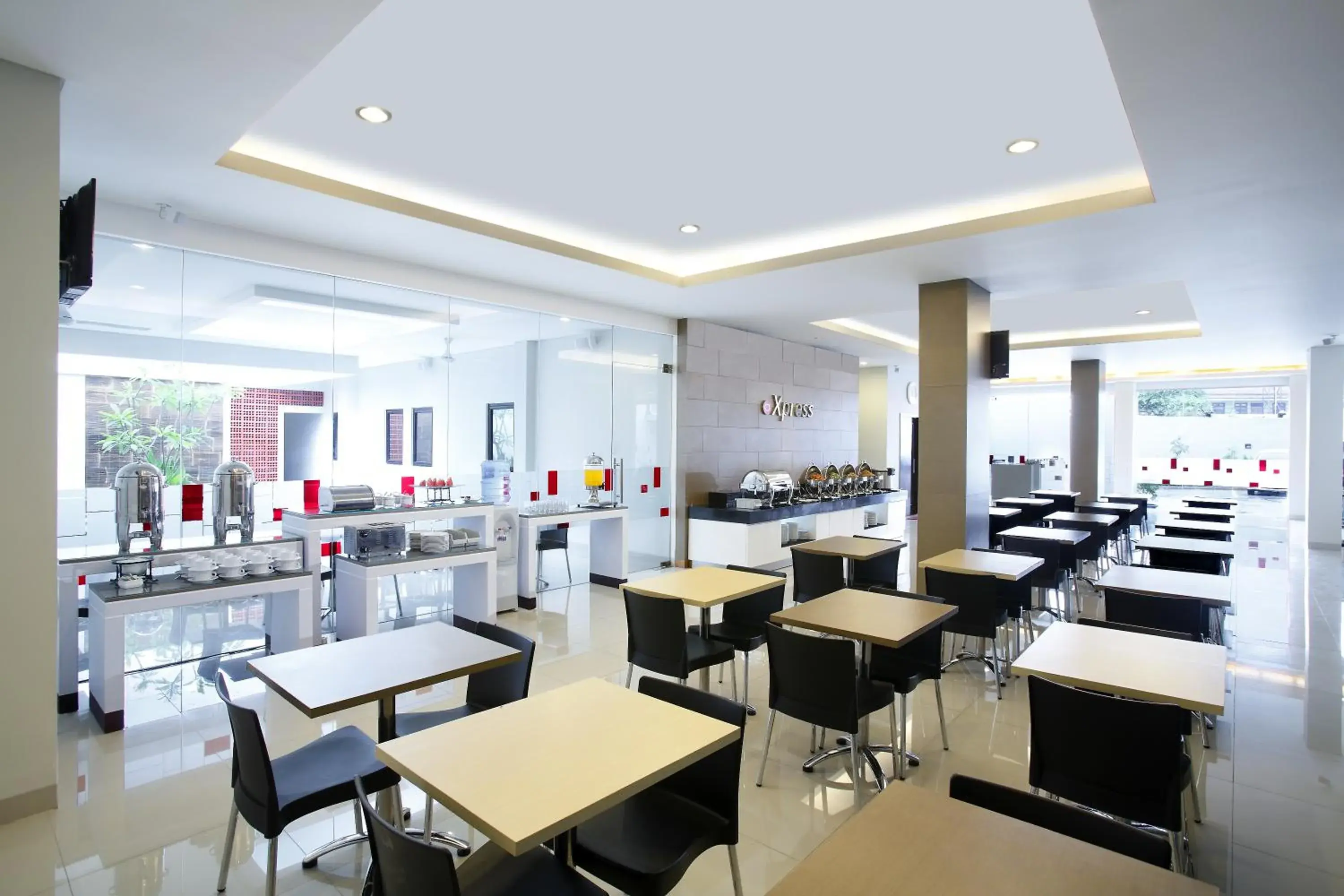 Restaurant/places to eat in Amaris Hotel Madiun Restaurant/places to eat in Amaris Hotel Madiun