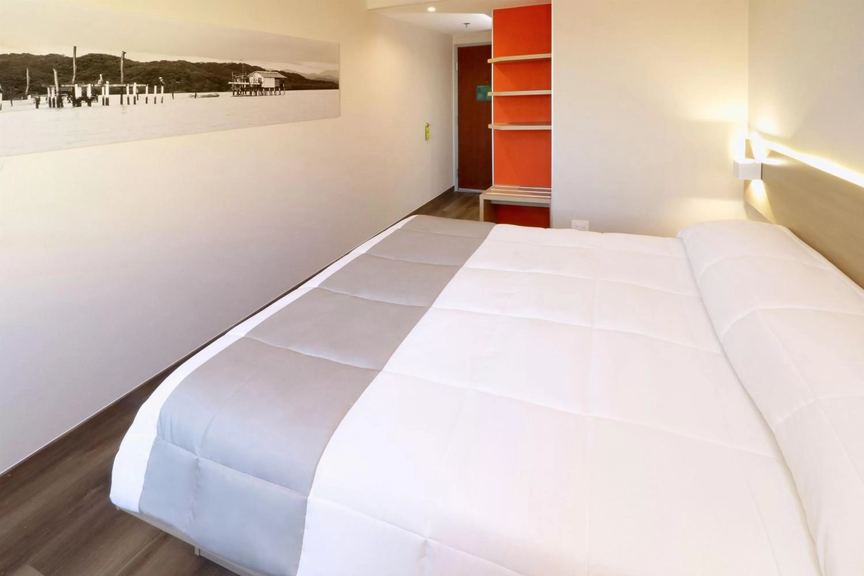 Bedroom, Bed in City Express Junior by Marriott Tijuana Otay