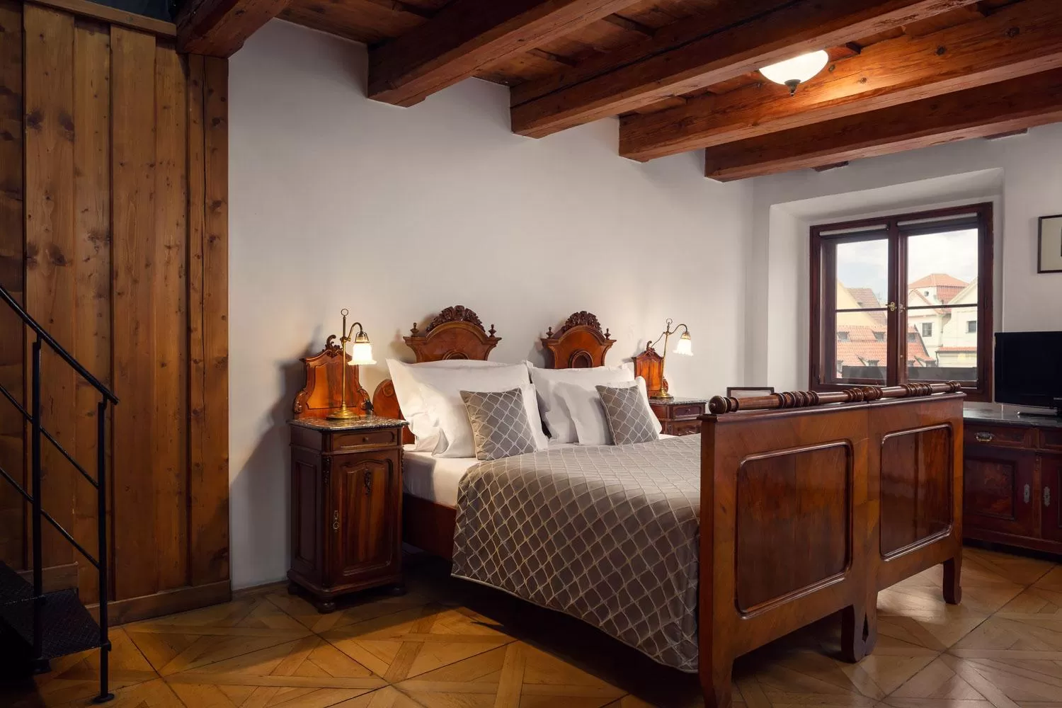 Bedroom, Bed in Grand Hotel Praha