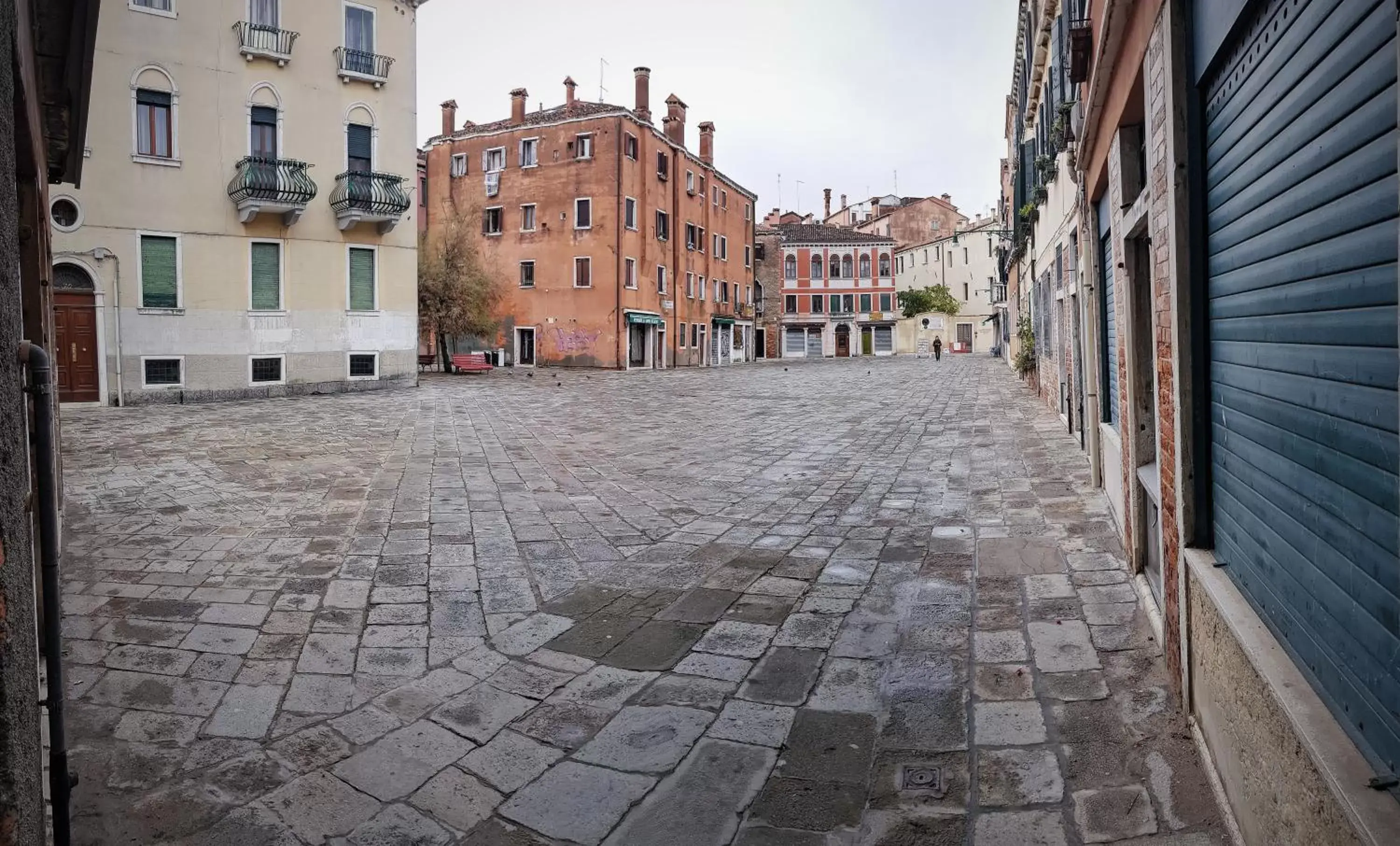 Nearby landmark in San Giacomo Venezia