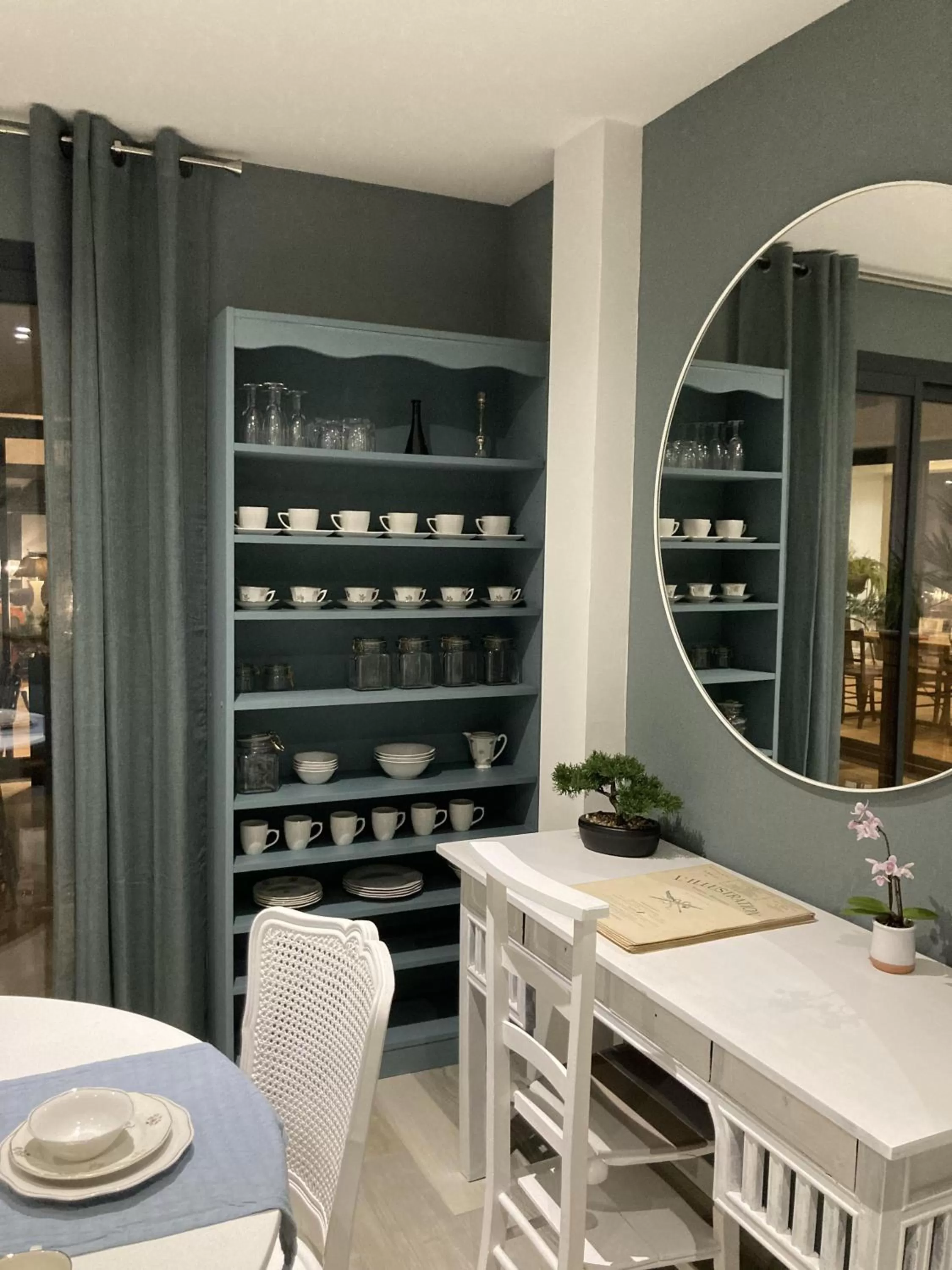 Dining area in Maison d'hotes L'atelier du Charmois