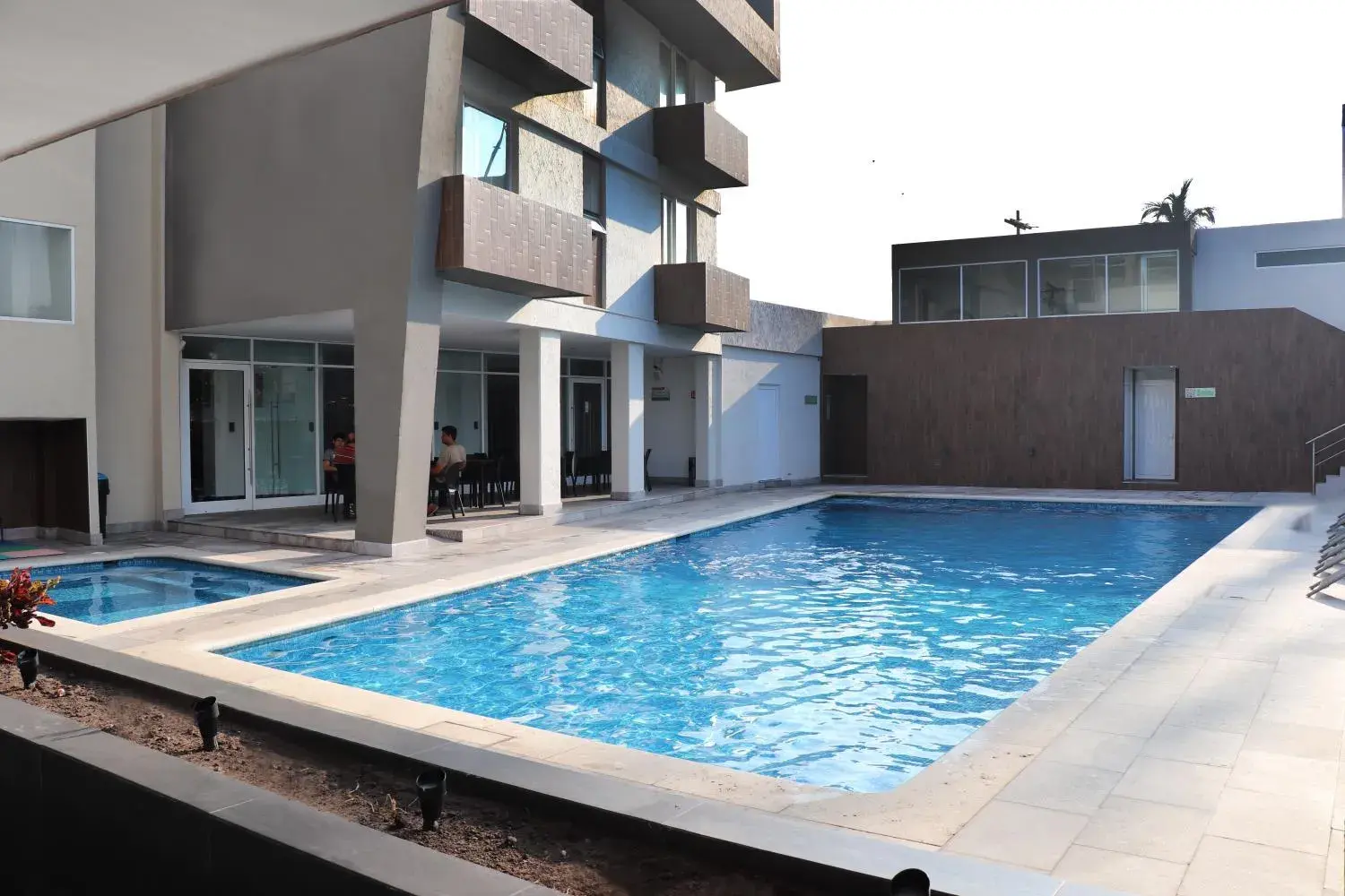 Swimming Pool in Hotel Costa Verde