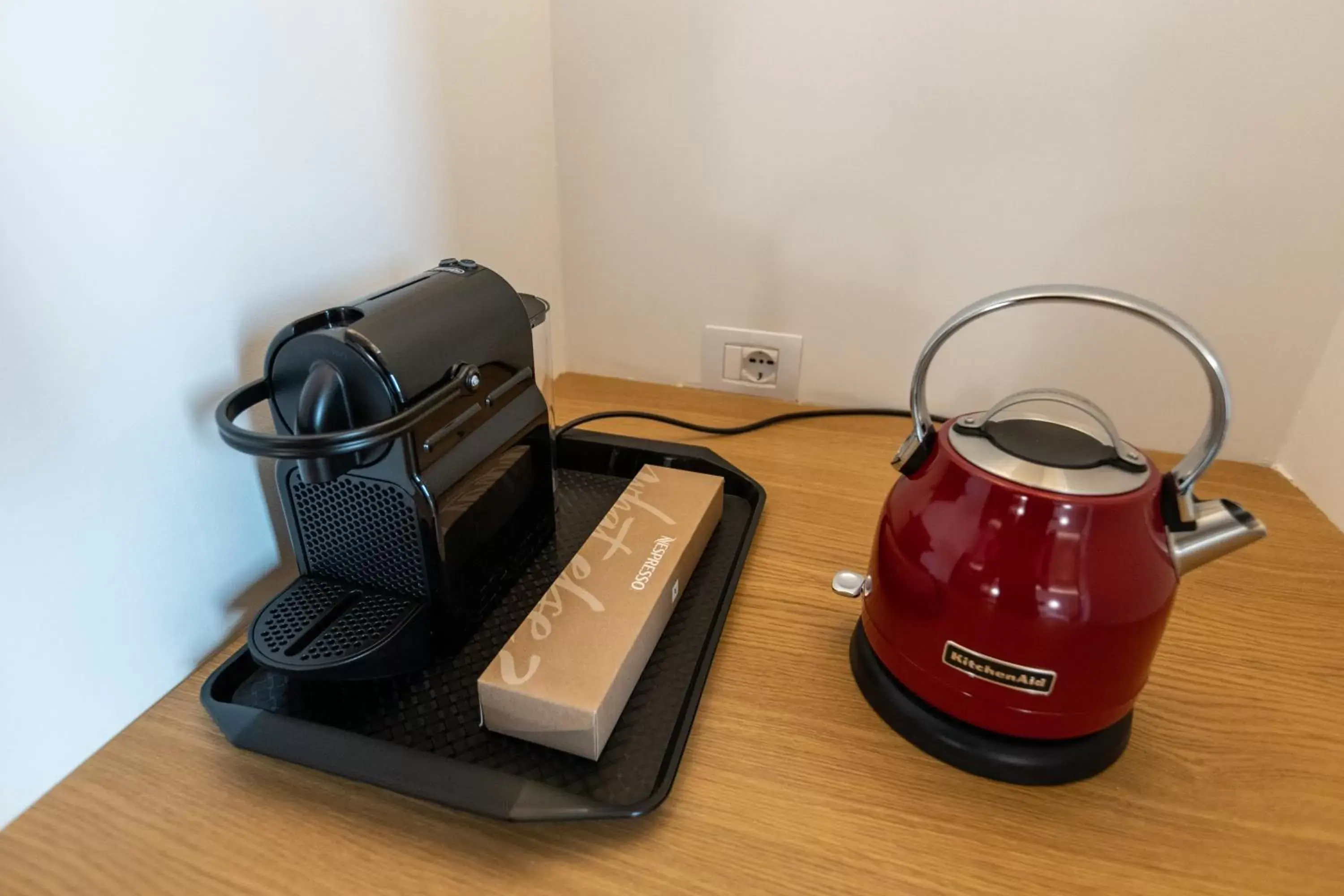 Coffee/tea facilities in Bastione Spasimo Boutique Hotel