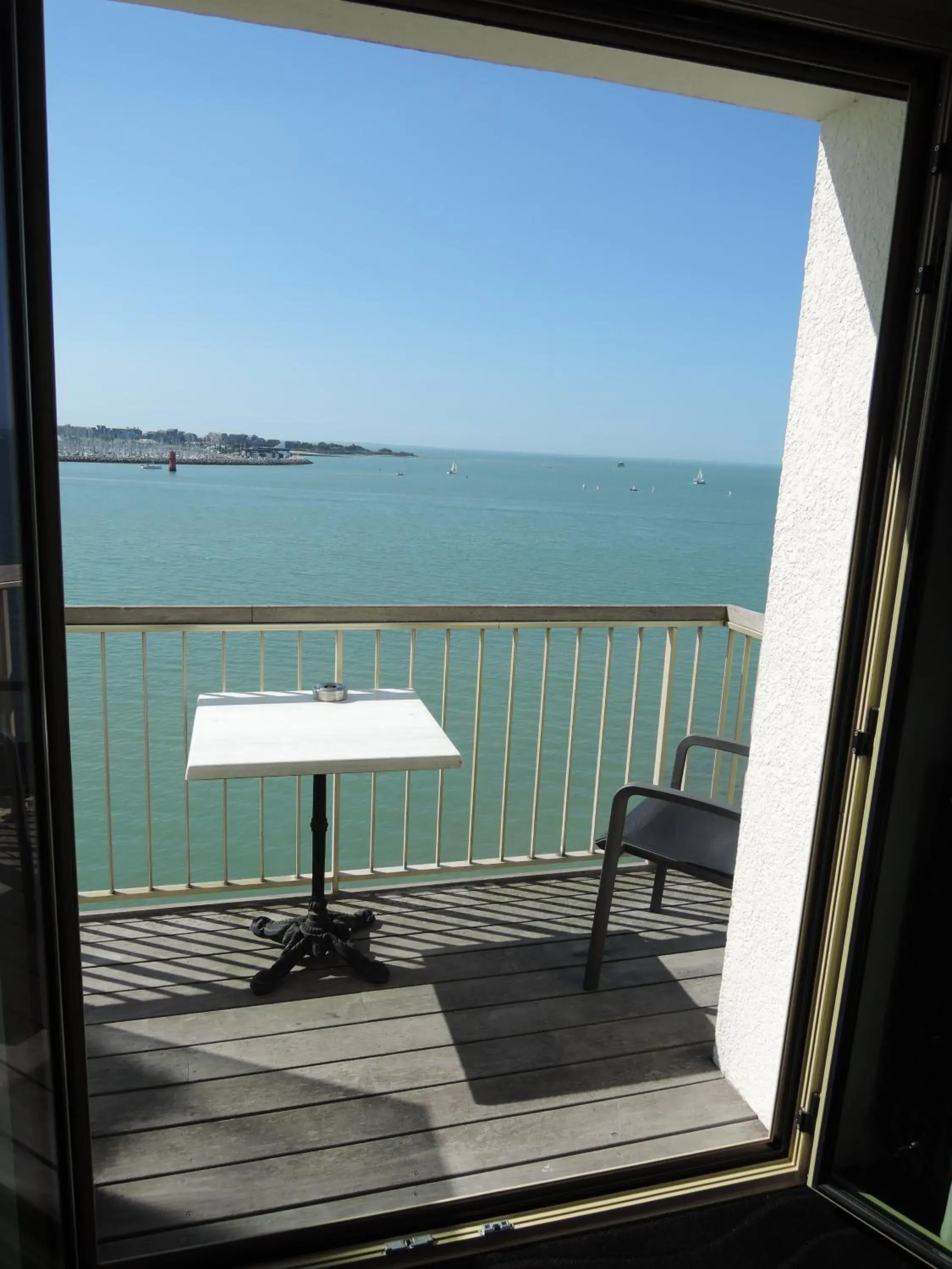 Balcony/Terrace in Hotel les Brises