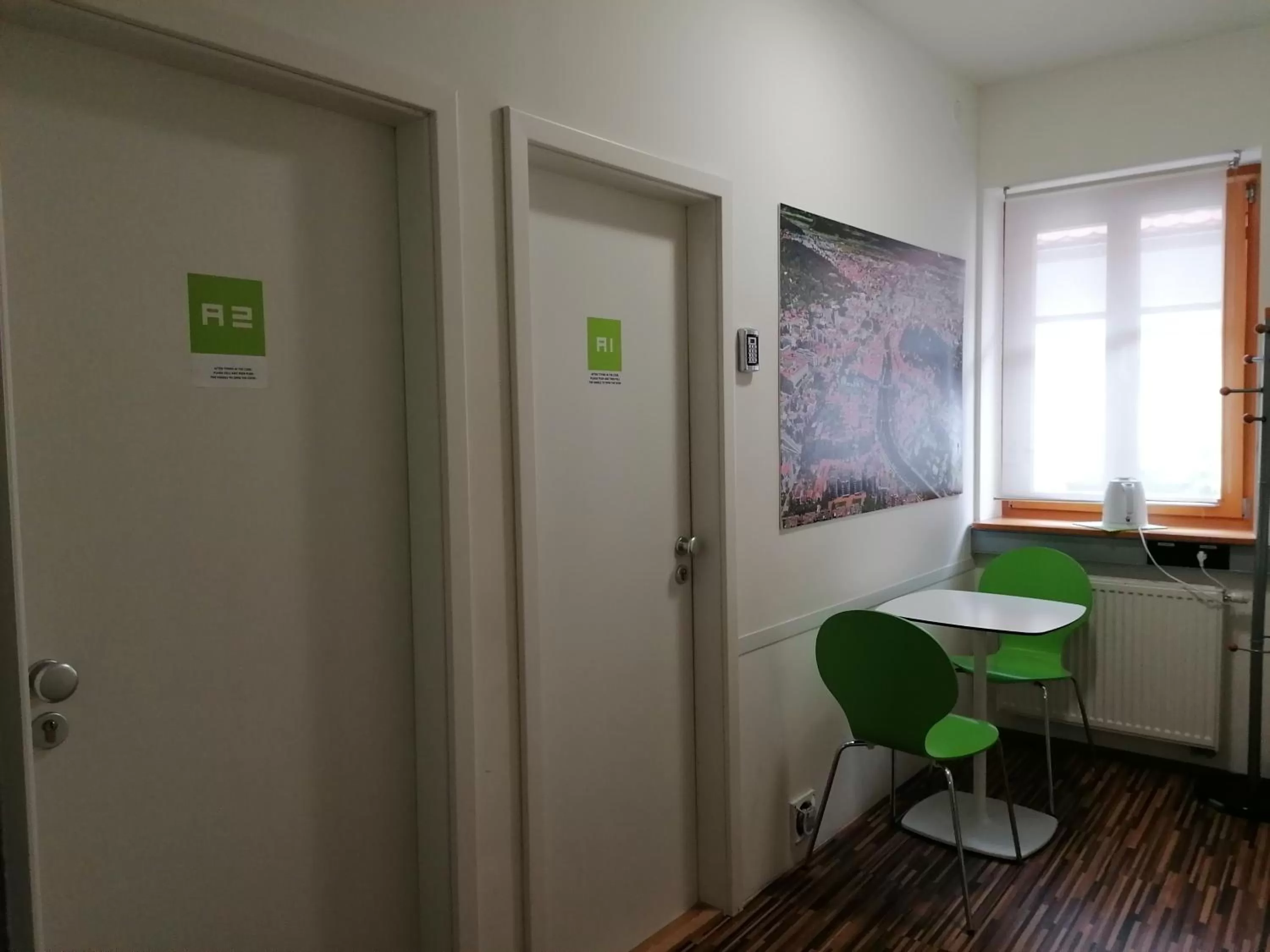 Dining area in CUBE central rooms for 2