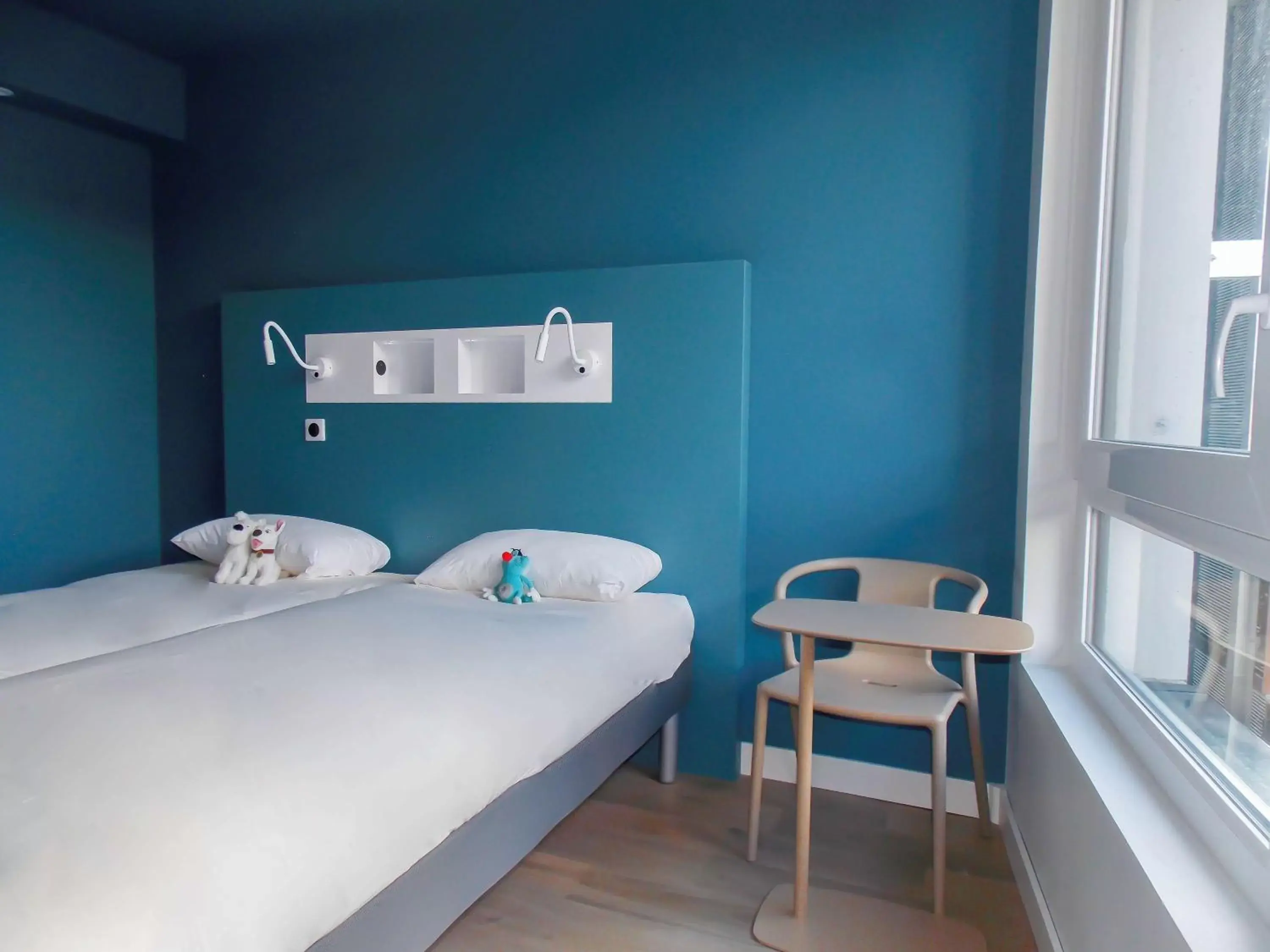 Photo of the whole room, Bed in ibis budget Rouen Centre Rive Gauche