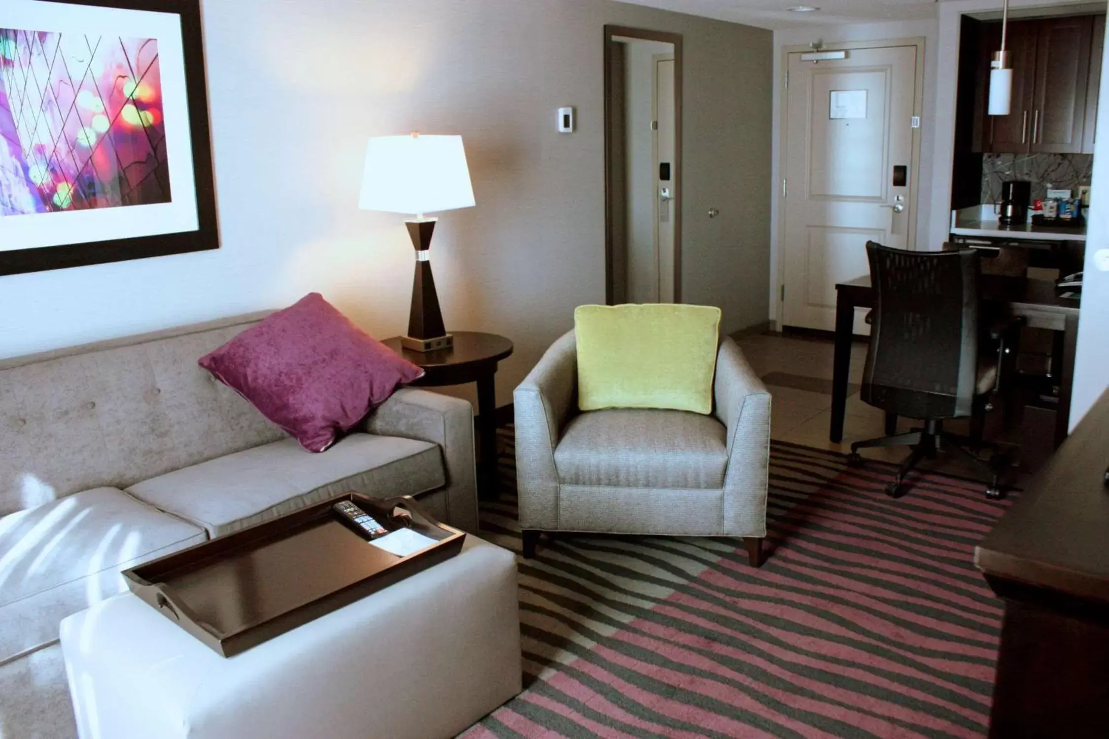 Living room, Seating Area in Homewood Suites By Hilton Dubois, Pa