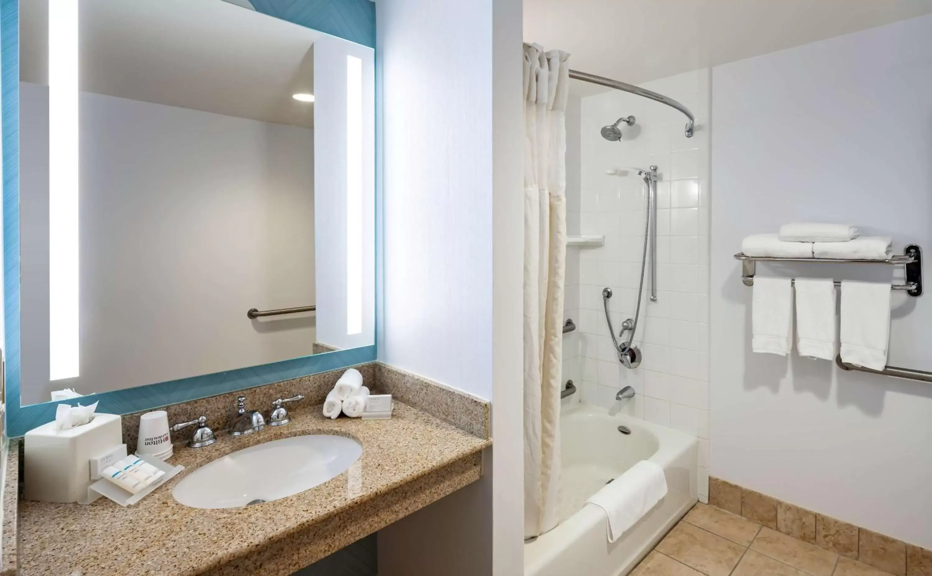 Bathroom in Hilton Garden Inn San Diego/Rancho Bernardo