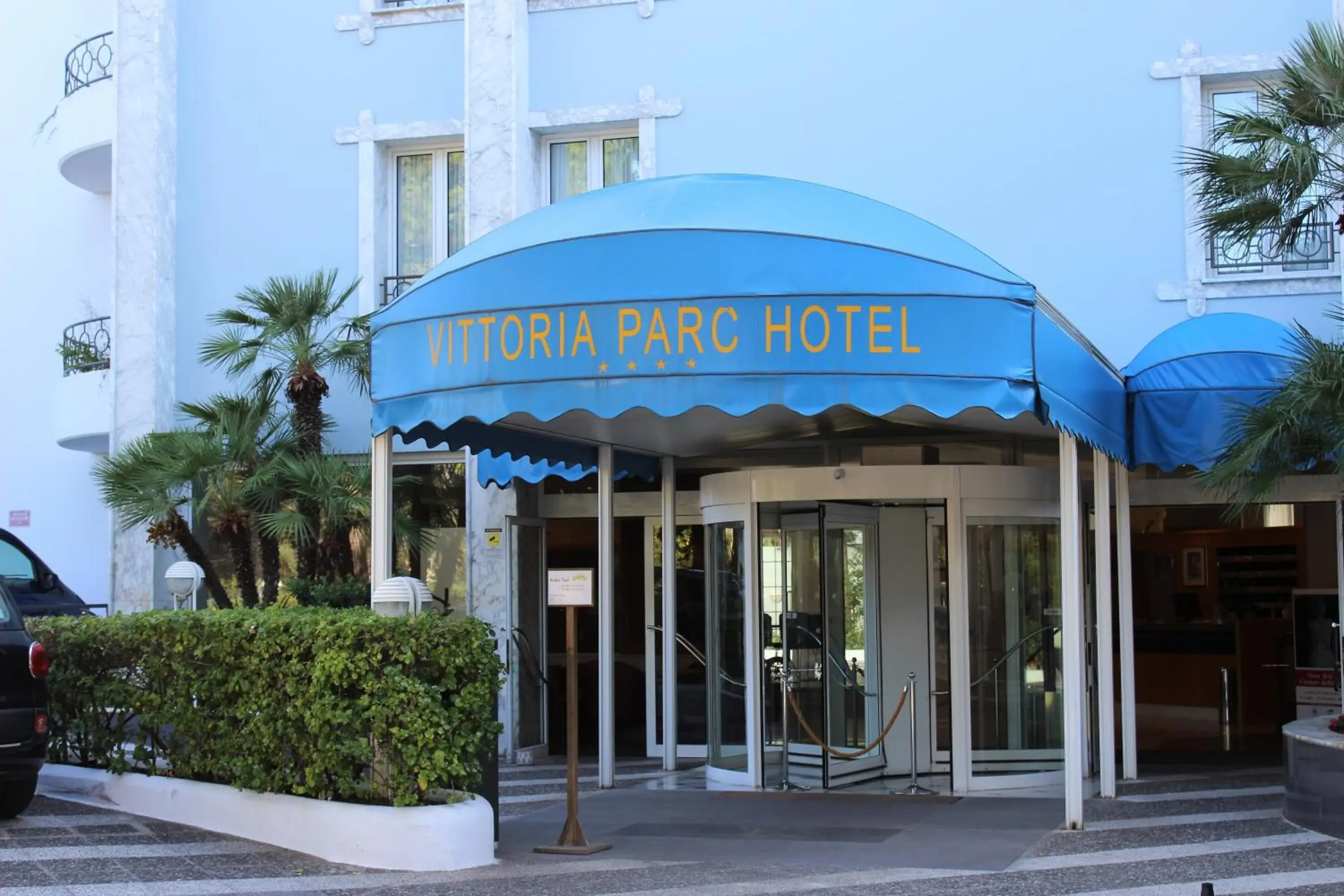 Facade/entrance in Vittoria Parc Hotel