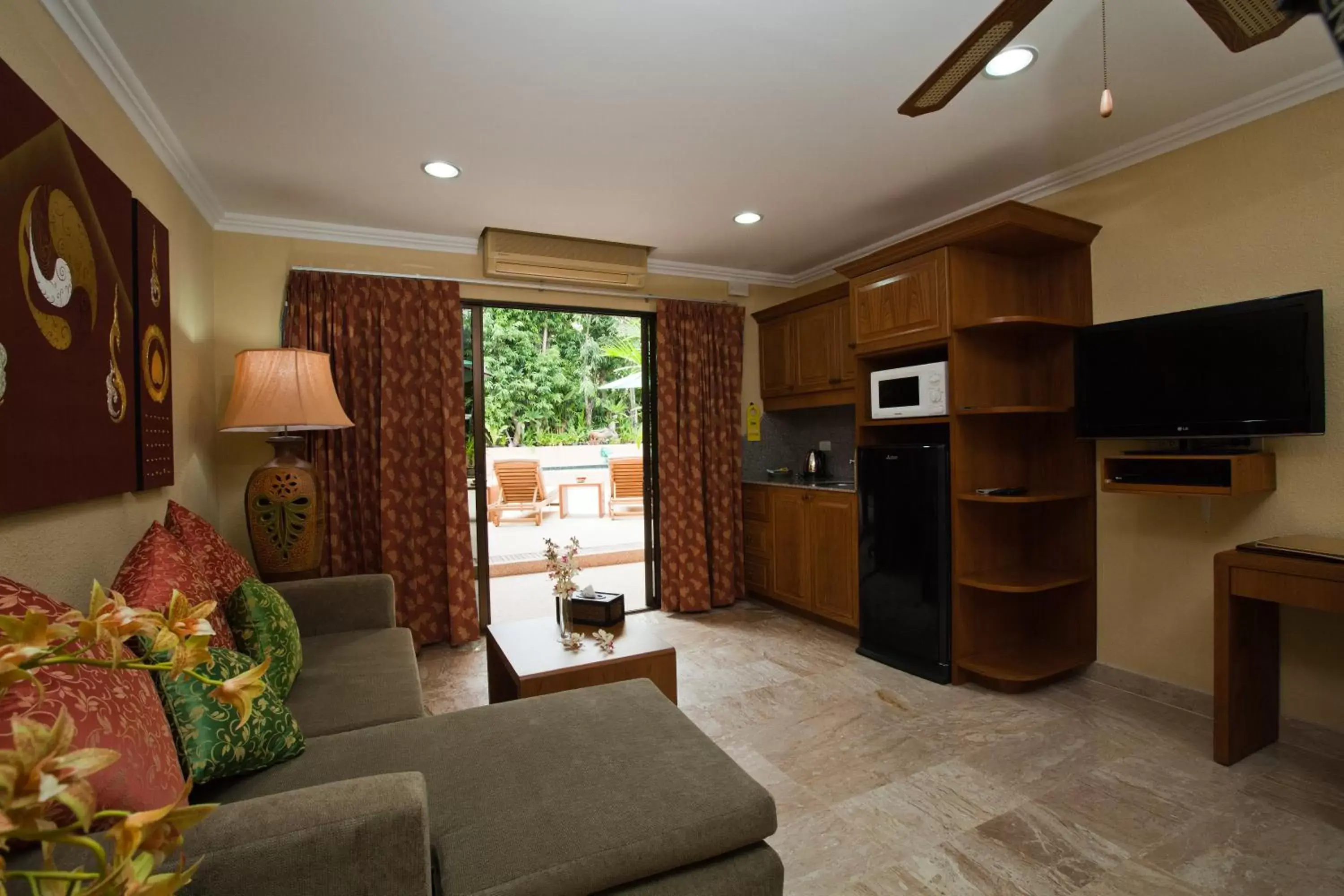 Living room, Seating Area in Baan Souy Resort