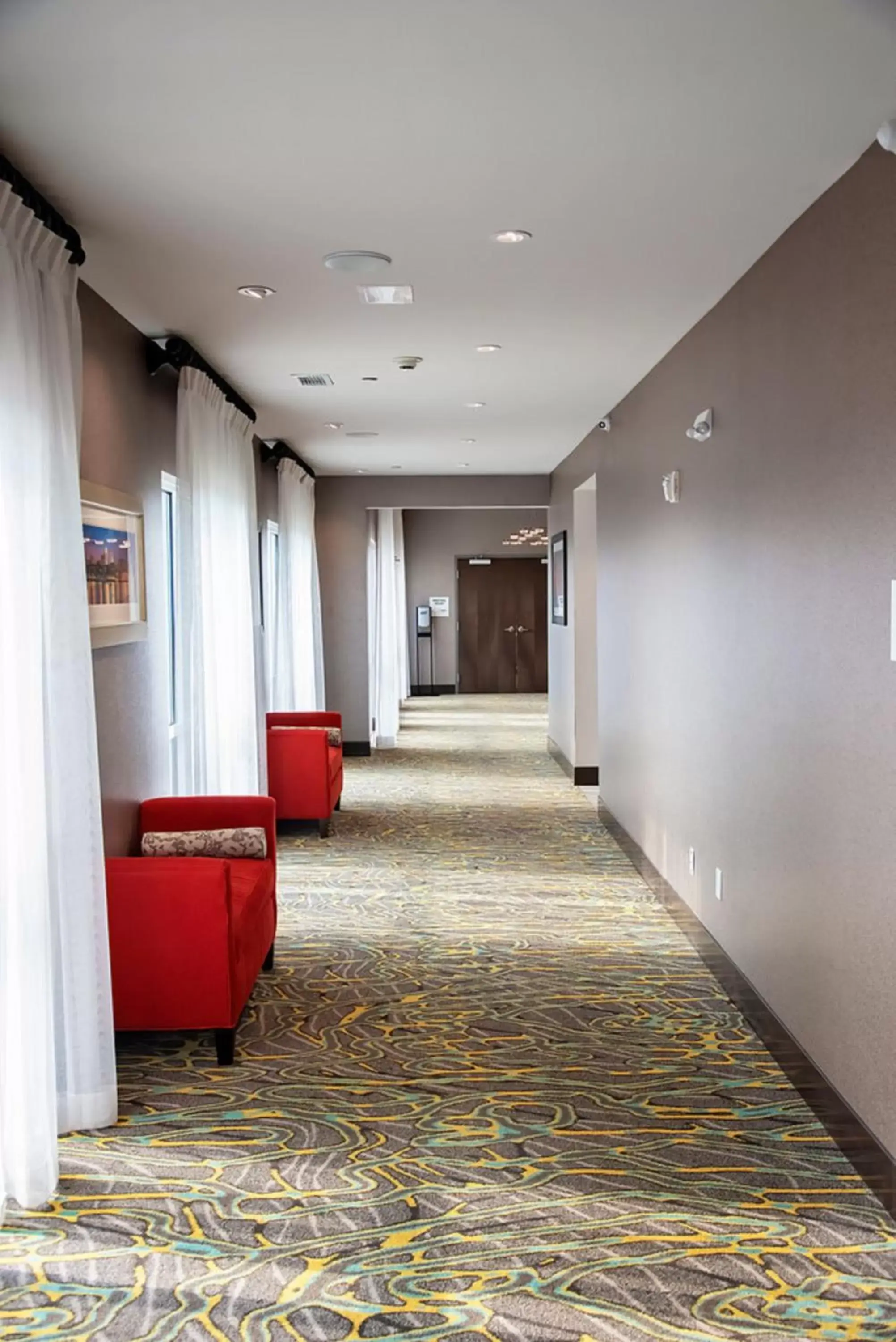 Meeting/conference room, Lobby/Reception in Holiday Inn & Suites - Savannah Airport - Pooler, an IHG Hotel