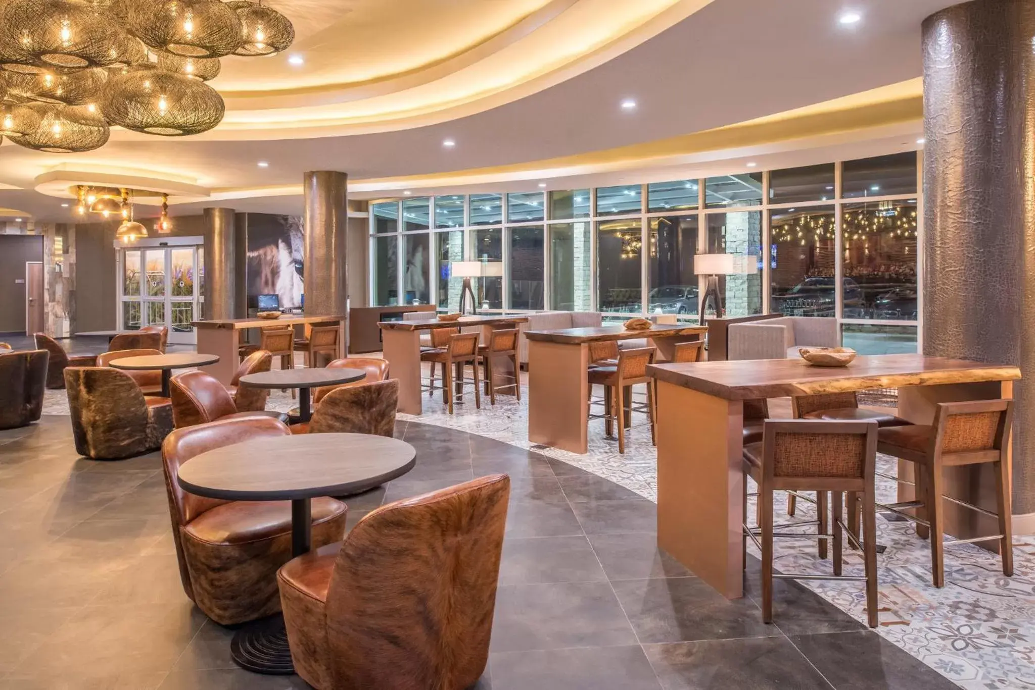 Lounge or bar, Restaurant/Places to Eat in Hotel Indigo - Frisco, an IHG Hotel