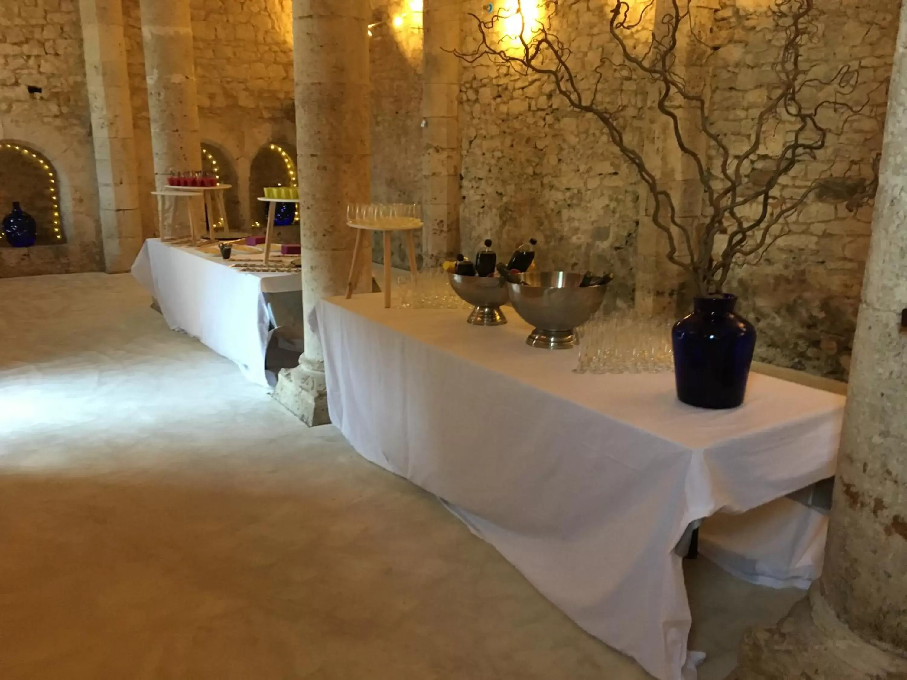 Banquet/Function facilities, Banquet Facilities in Demeure des Vieux Bains