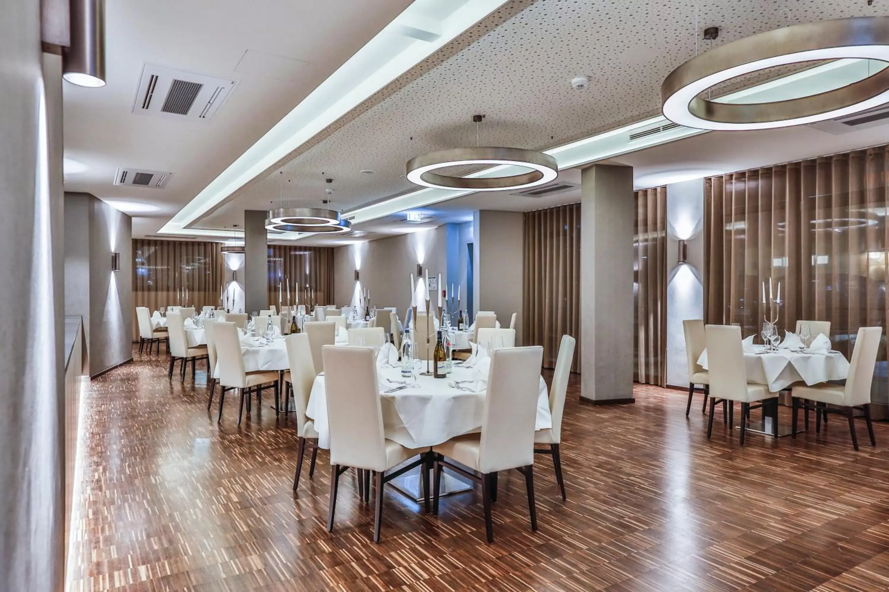 Banquet/Function facilities, Restaurant/Places to Eat in Holiday Inn - Villingen - Schwenningen, an IHG Hotel