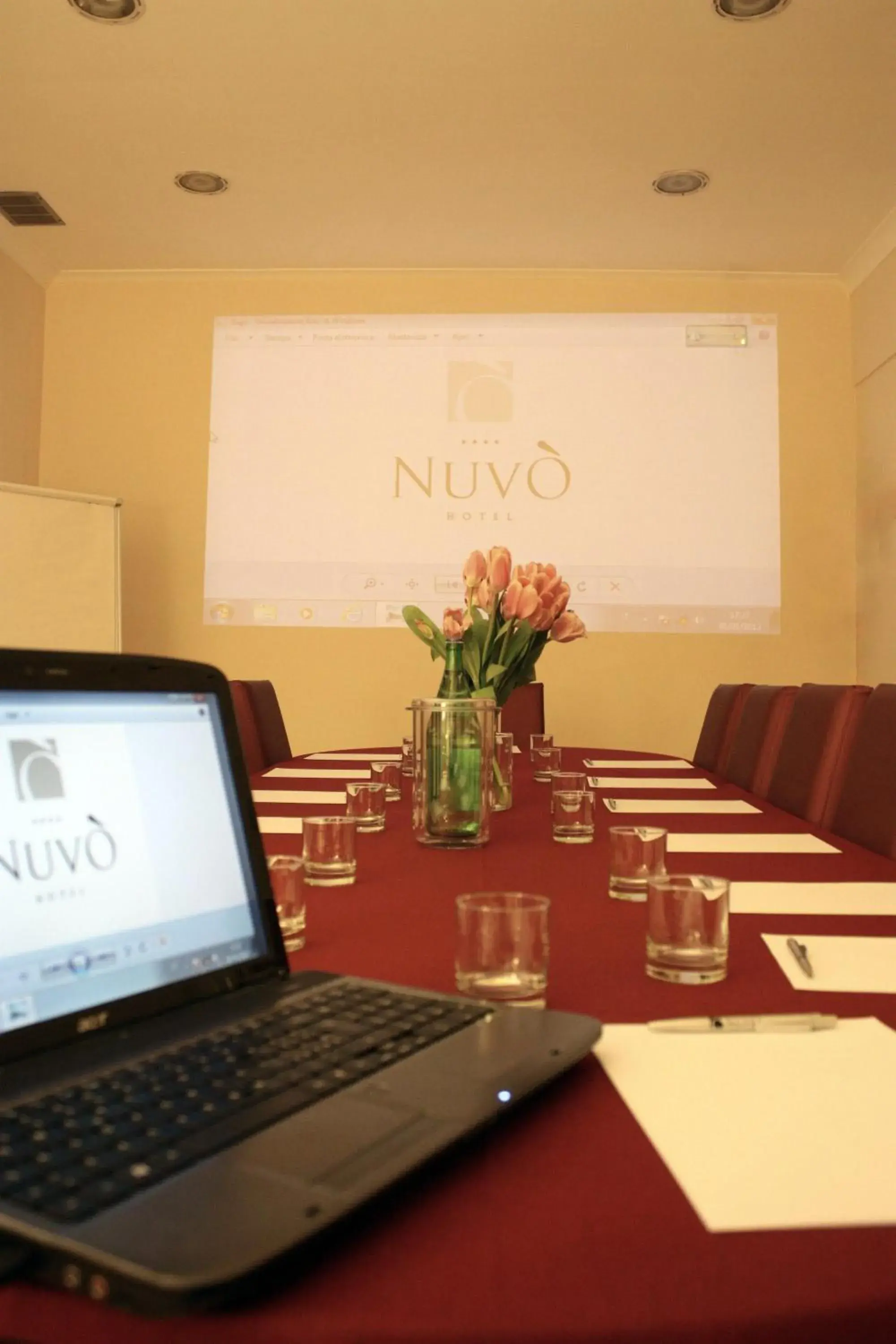Business facilities, Business Area/Conference Room in Hotel Nuvò