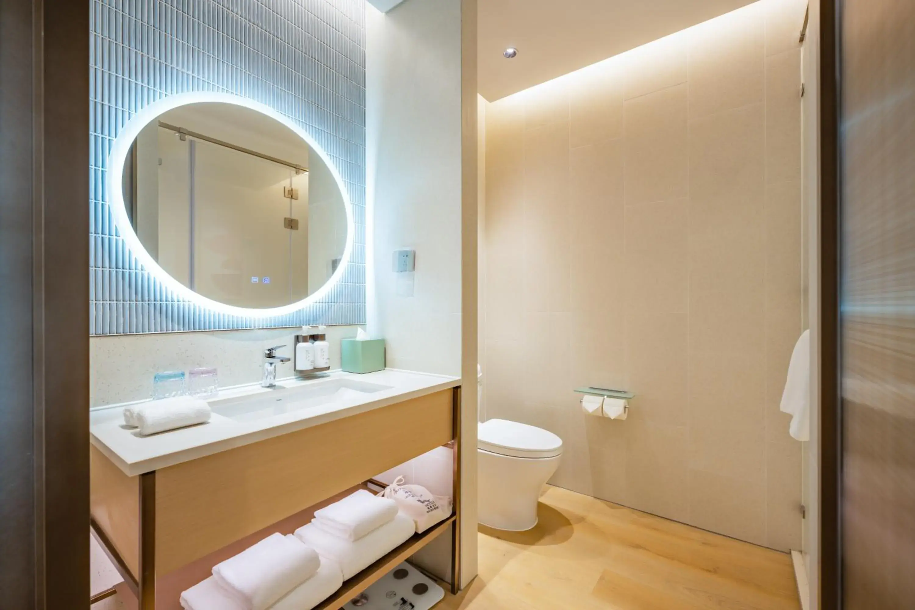 Toilet, Bathroom in EVEN Hotels Shanghai Expo, an IHG Hotel