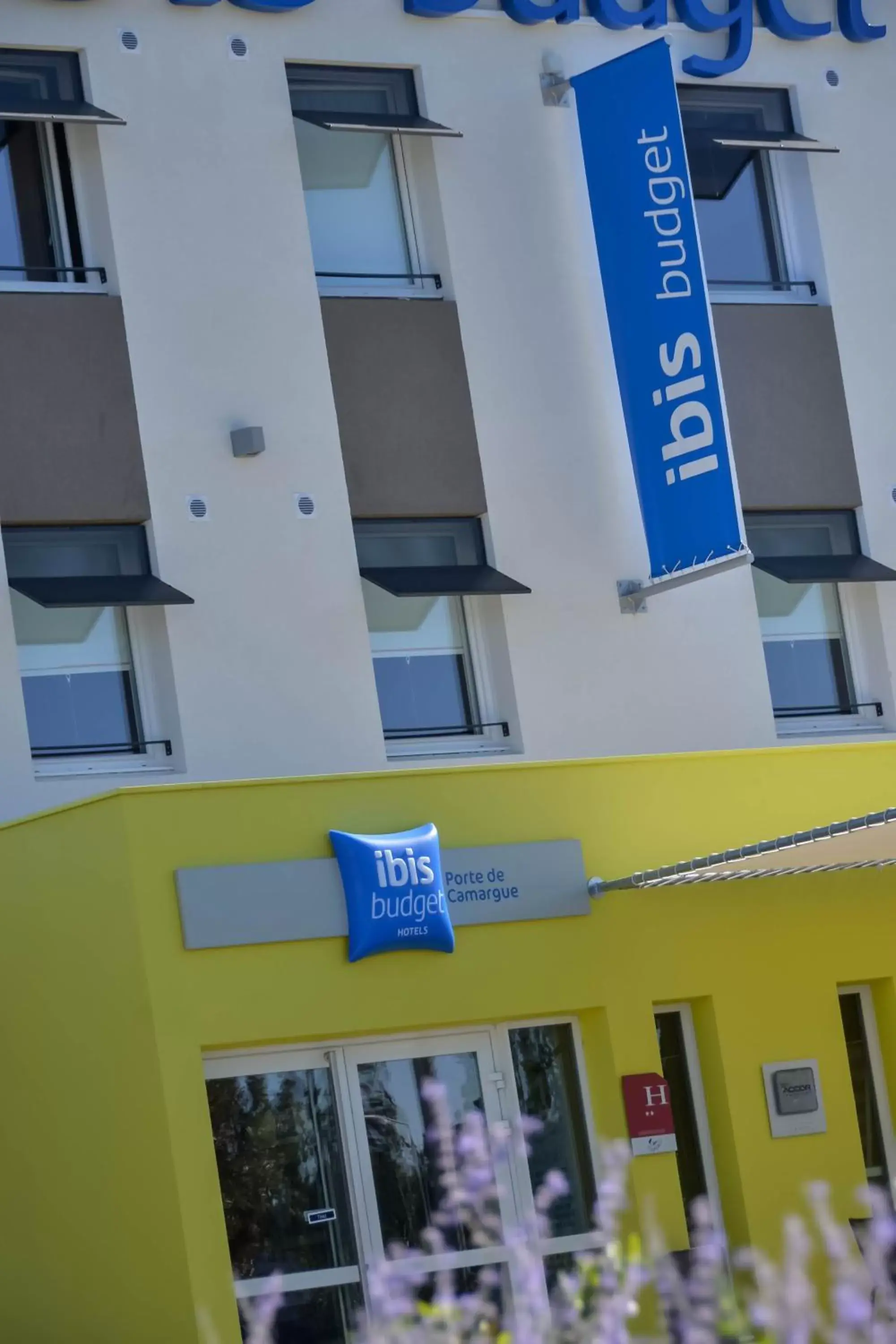 Property Building in Ibis Budget Porte de Camargue