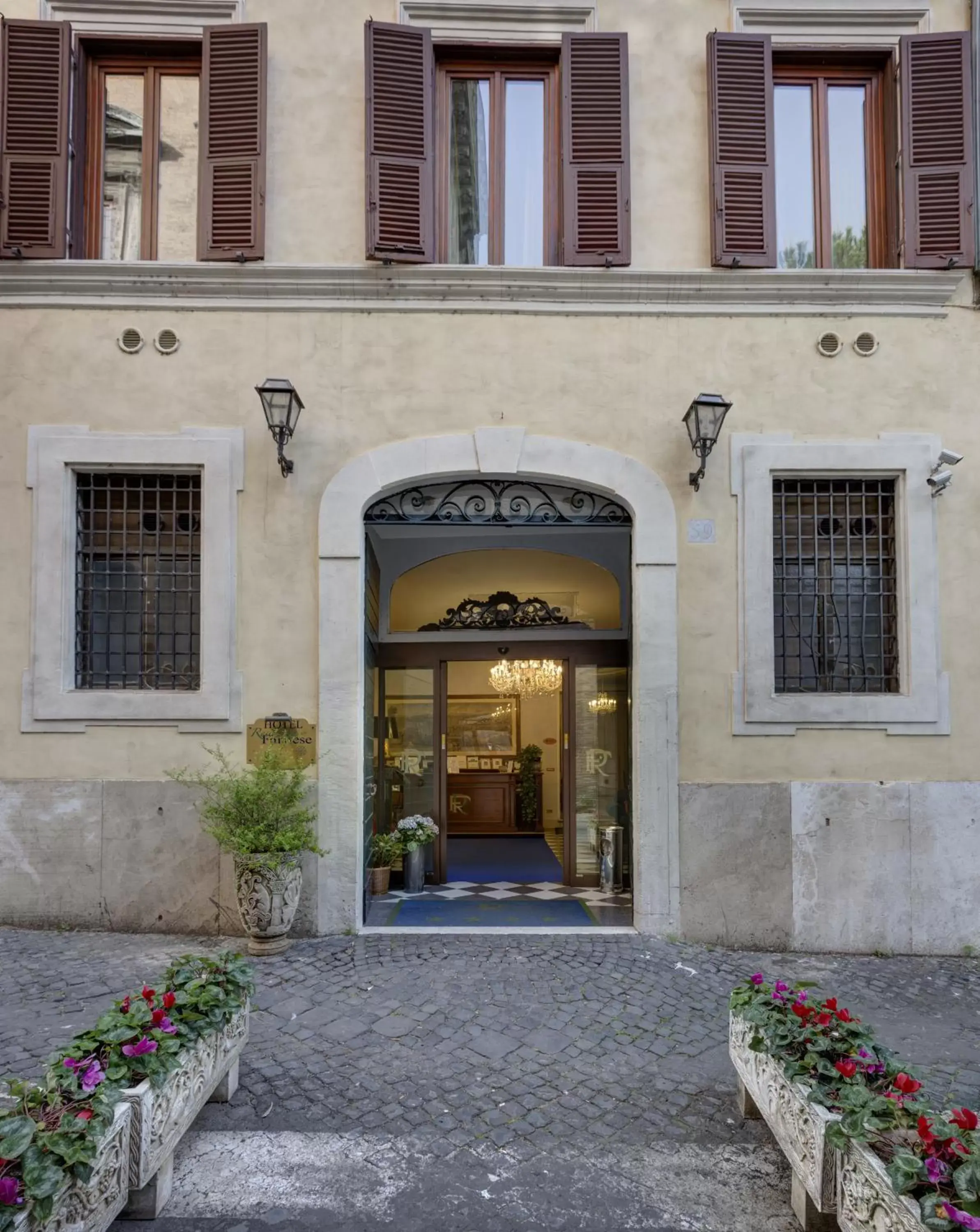 Facade/entrance in Hotel Residenza In Farnese