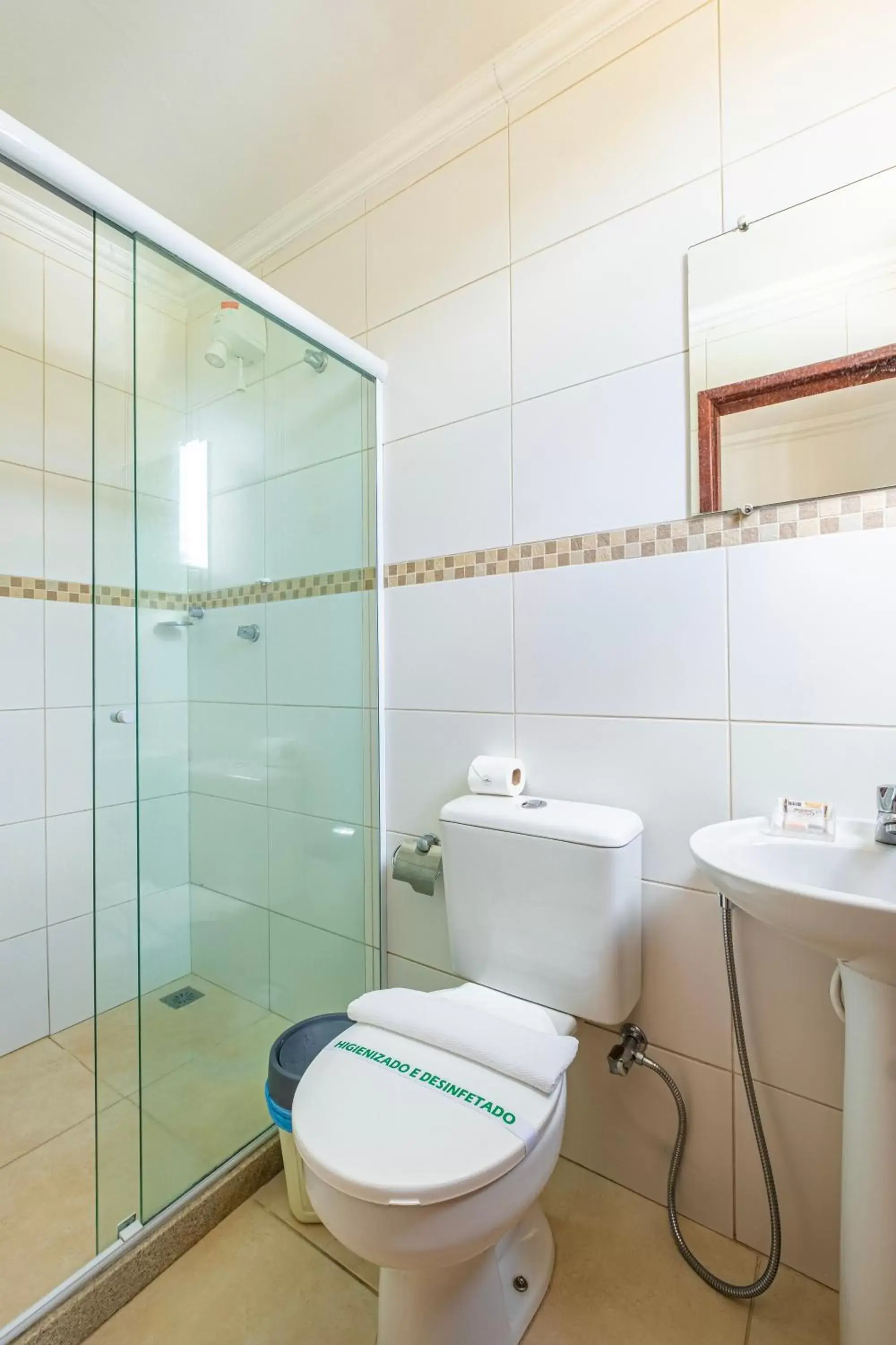 Bathroom in Hotel Serra Everest