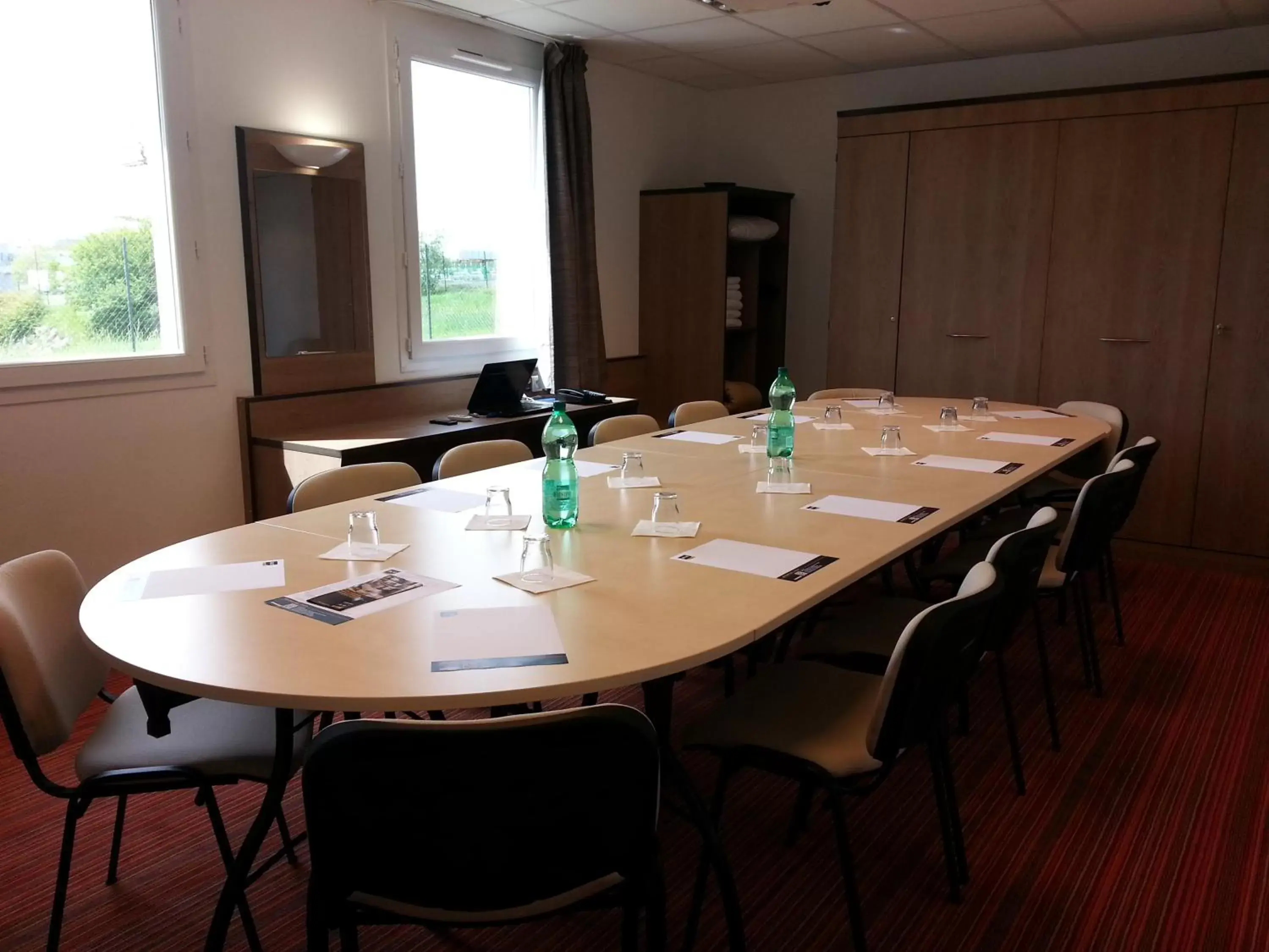 Meeting/conference room in Ace Hotel Roanne