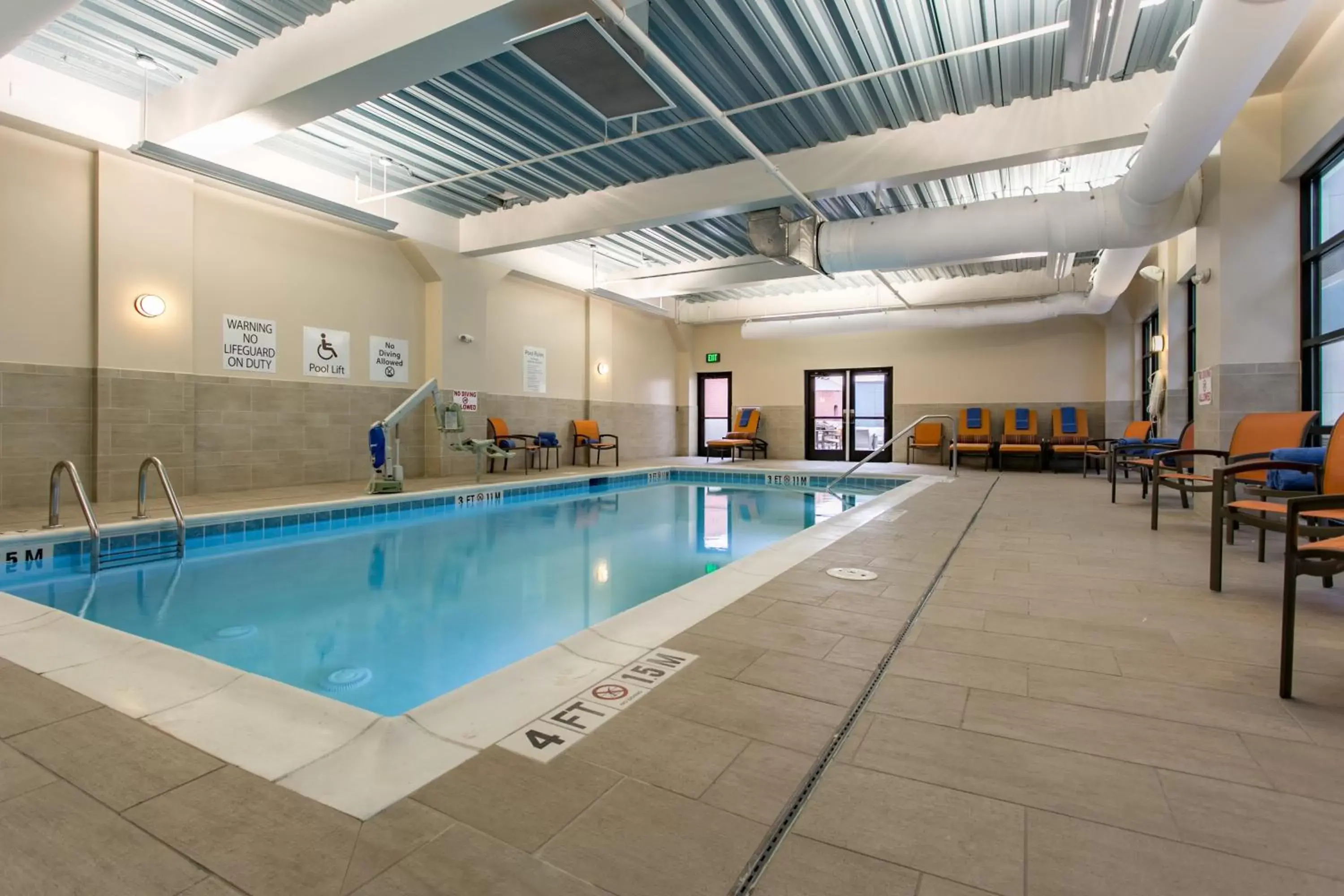 Swimming Pool in Holiday Inn Hotel & Suites Chattanooga, an IHG Hotel