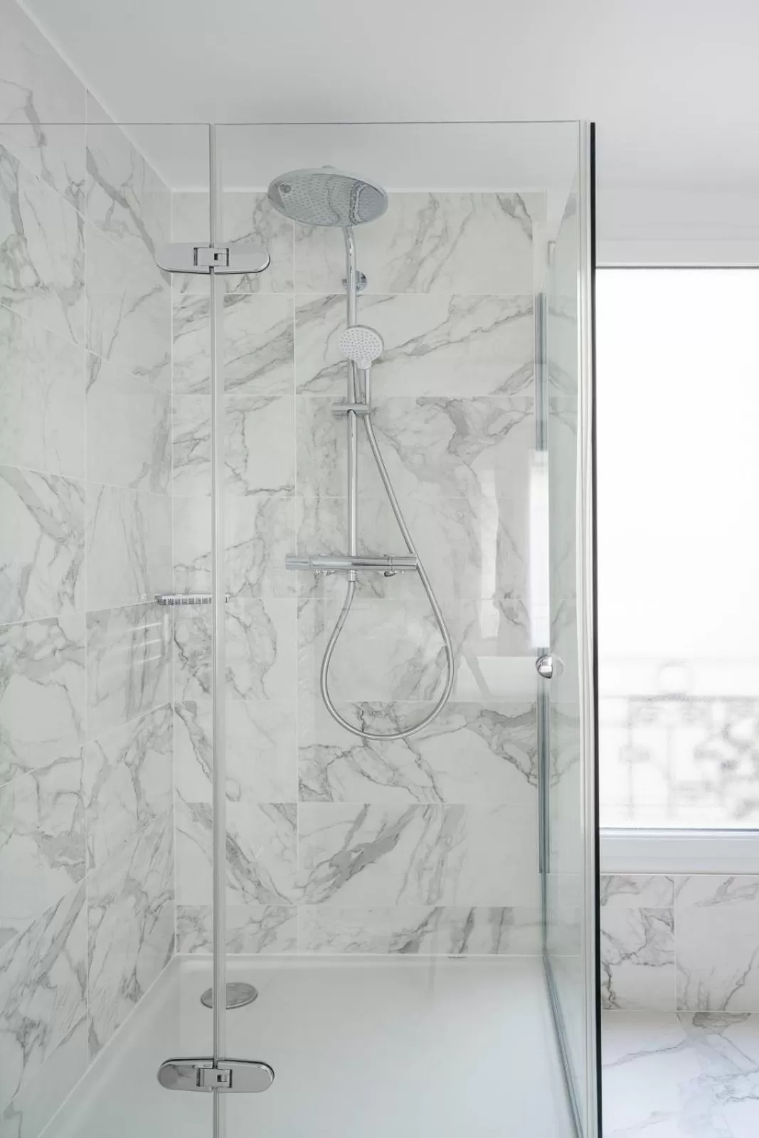 Shower in Hôtel 31 - Paris Tour Eiffel