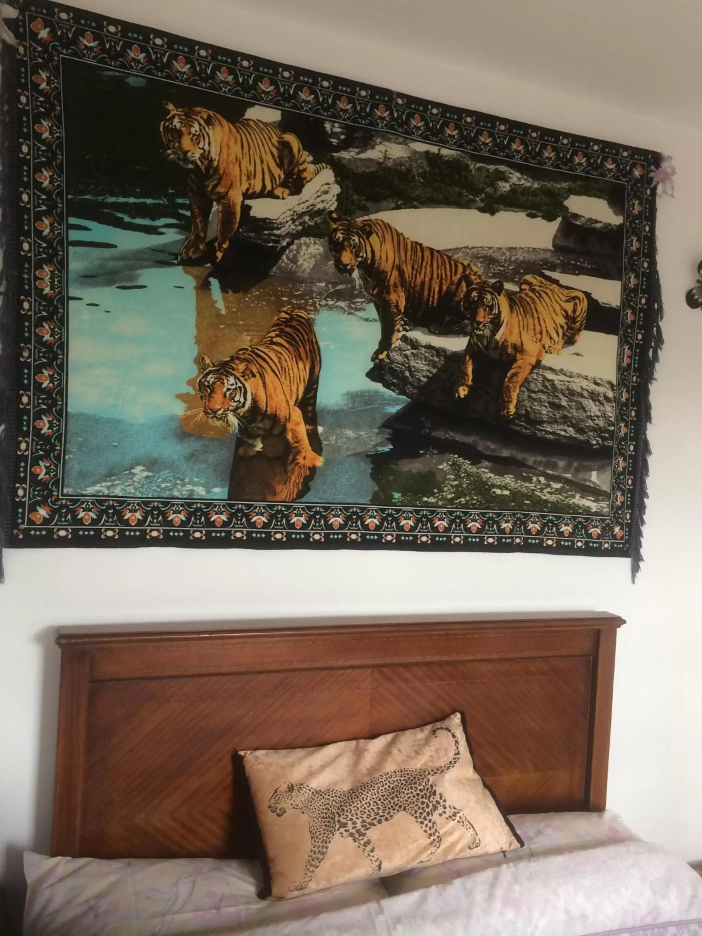 Bedroom in Laurel Lodge