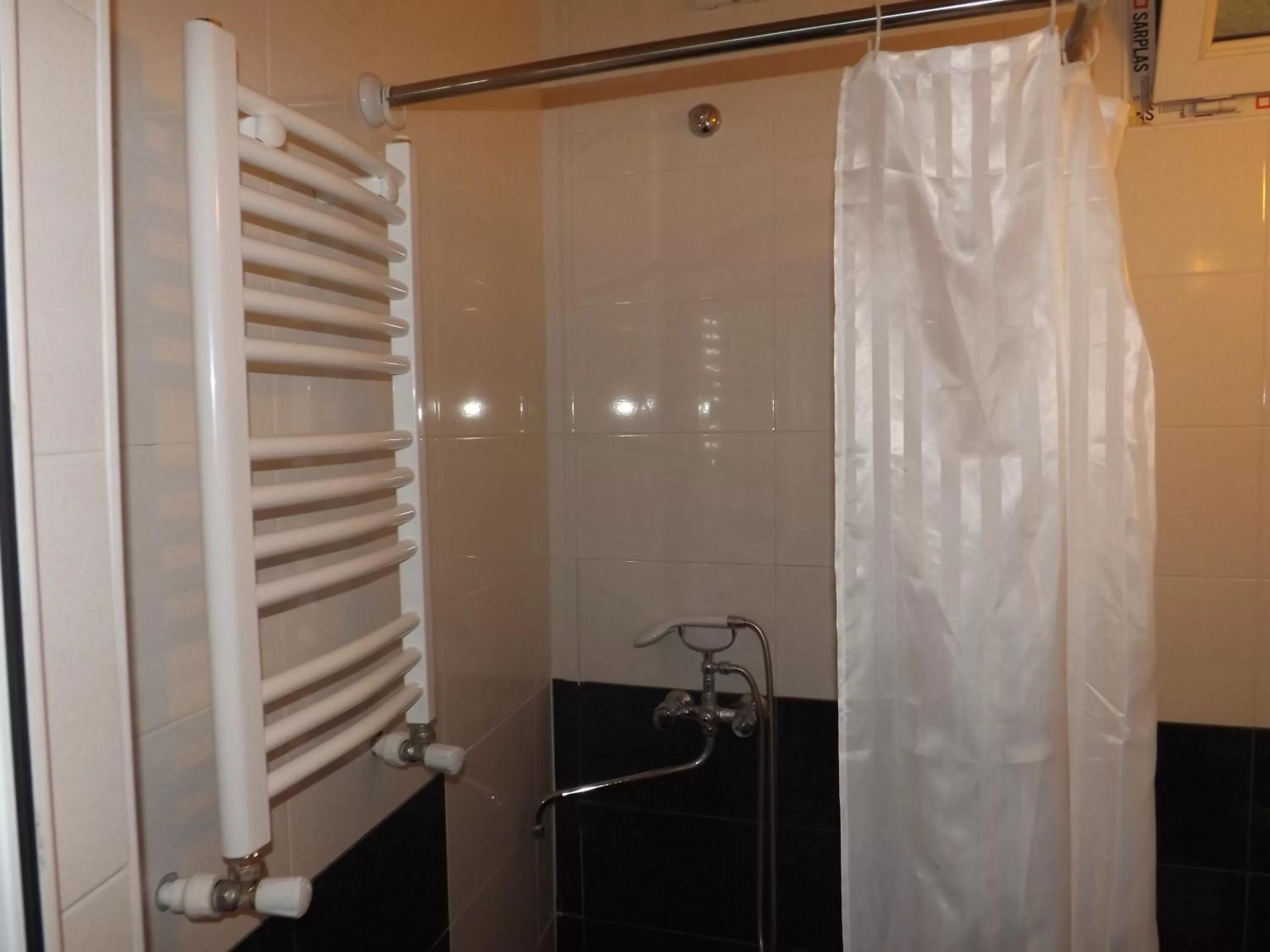 Shower in Old Capital