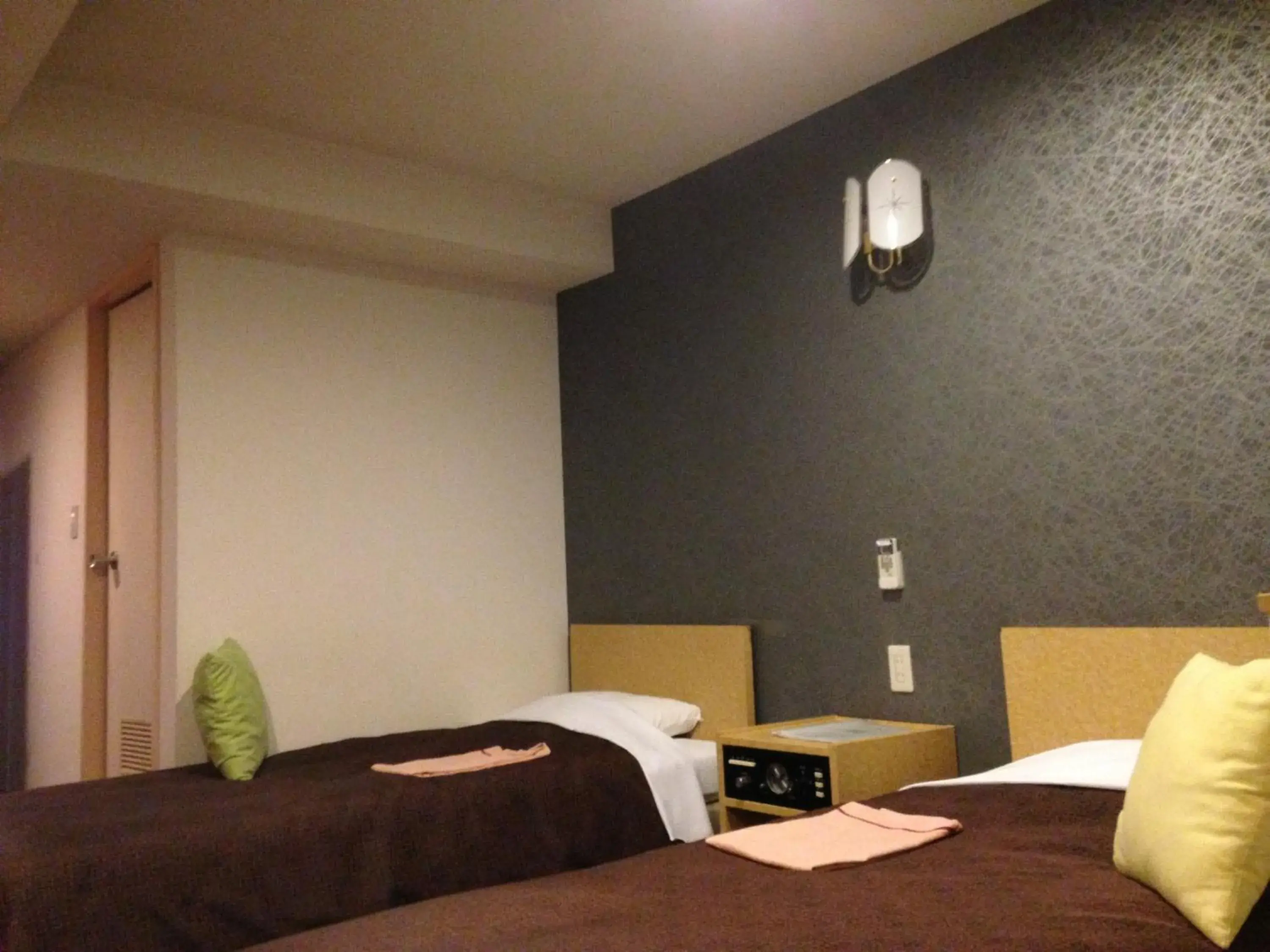 Bed in Nagano Plaza Hotel