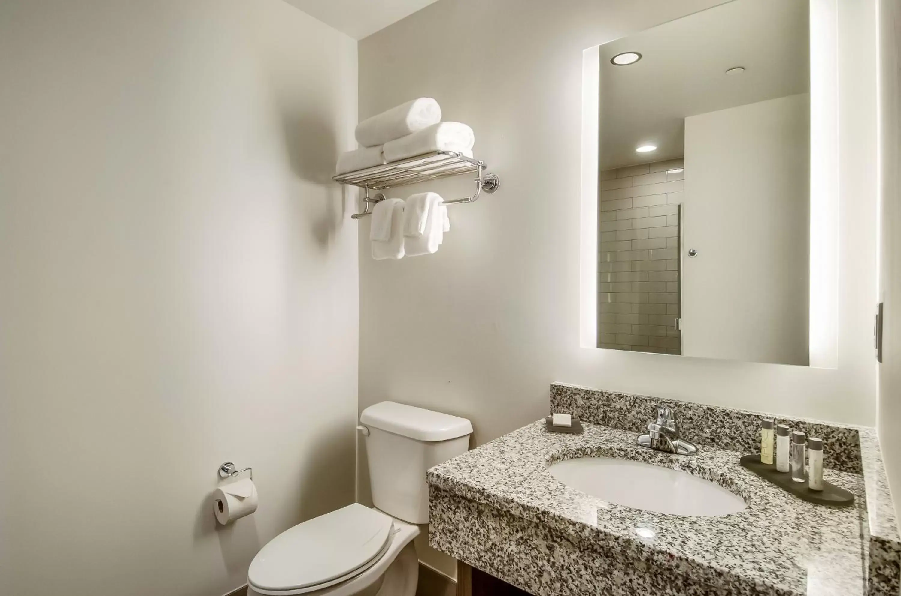 Bathroom in New Bedford Harbor Hotel, Ascend Hotel Collection