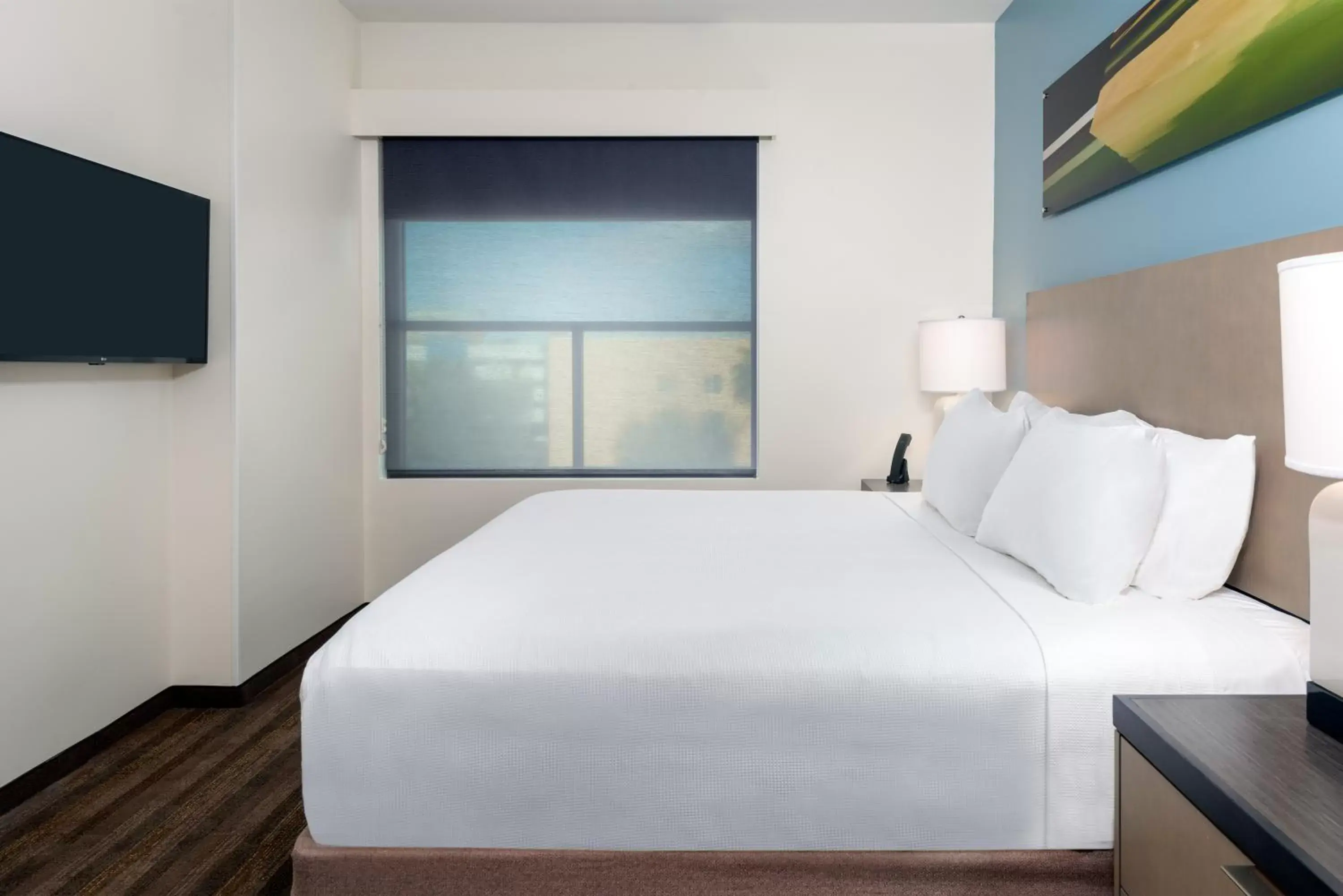 Specialty One-Bedroom King Suite in Hyatt House Tampa Airport/Westshore Specialty One-Bedroom King Suite in Hyatt House Tampa Airport/Westshore