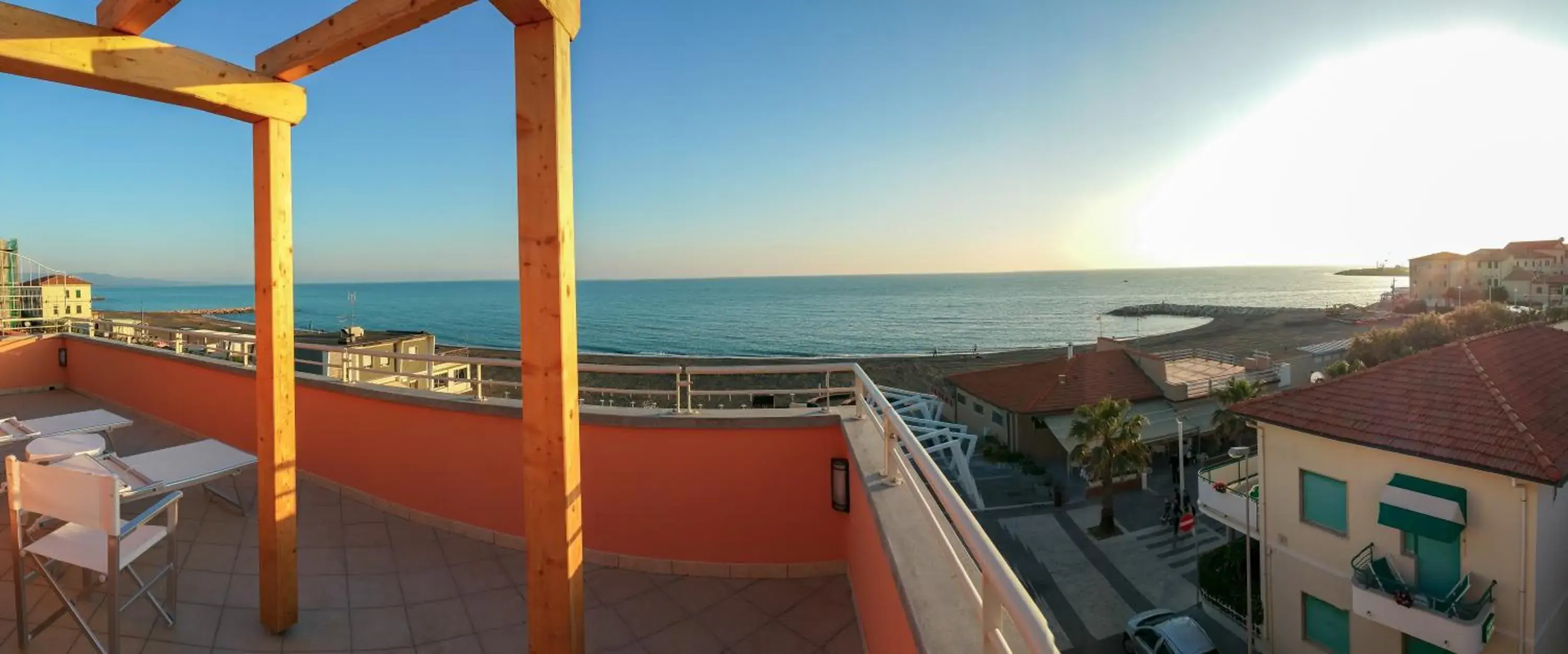 Solarium, Sea View in Albergo La Lampara