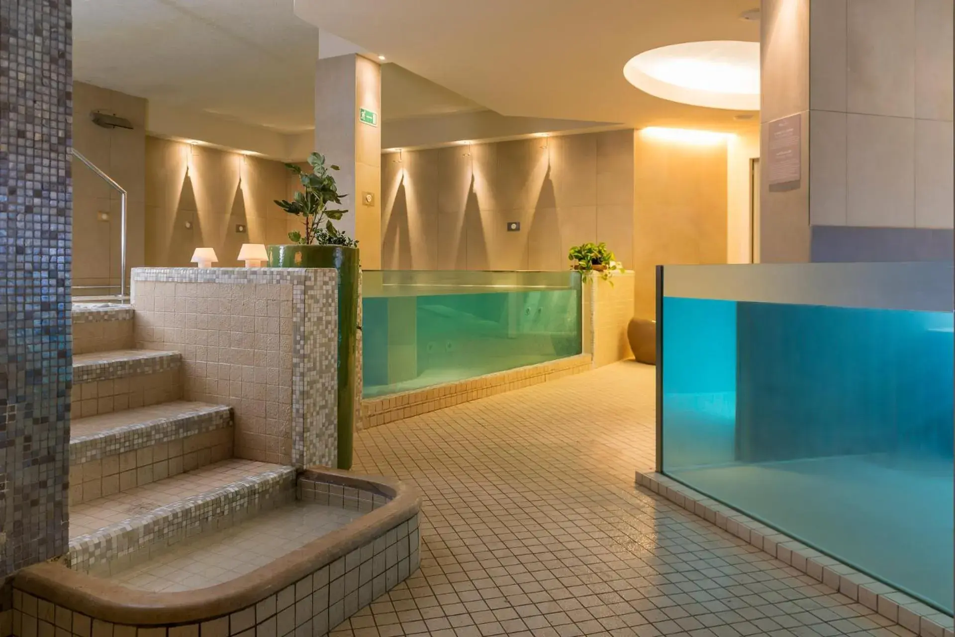 Spa and wellness centre/facilities, Lobby/Reception in Blu Suite Hotel