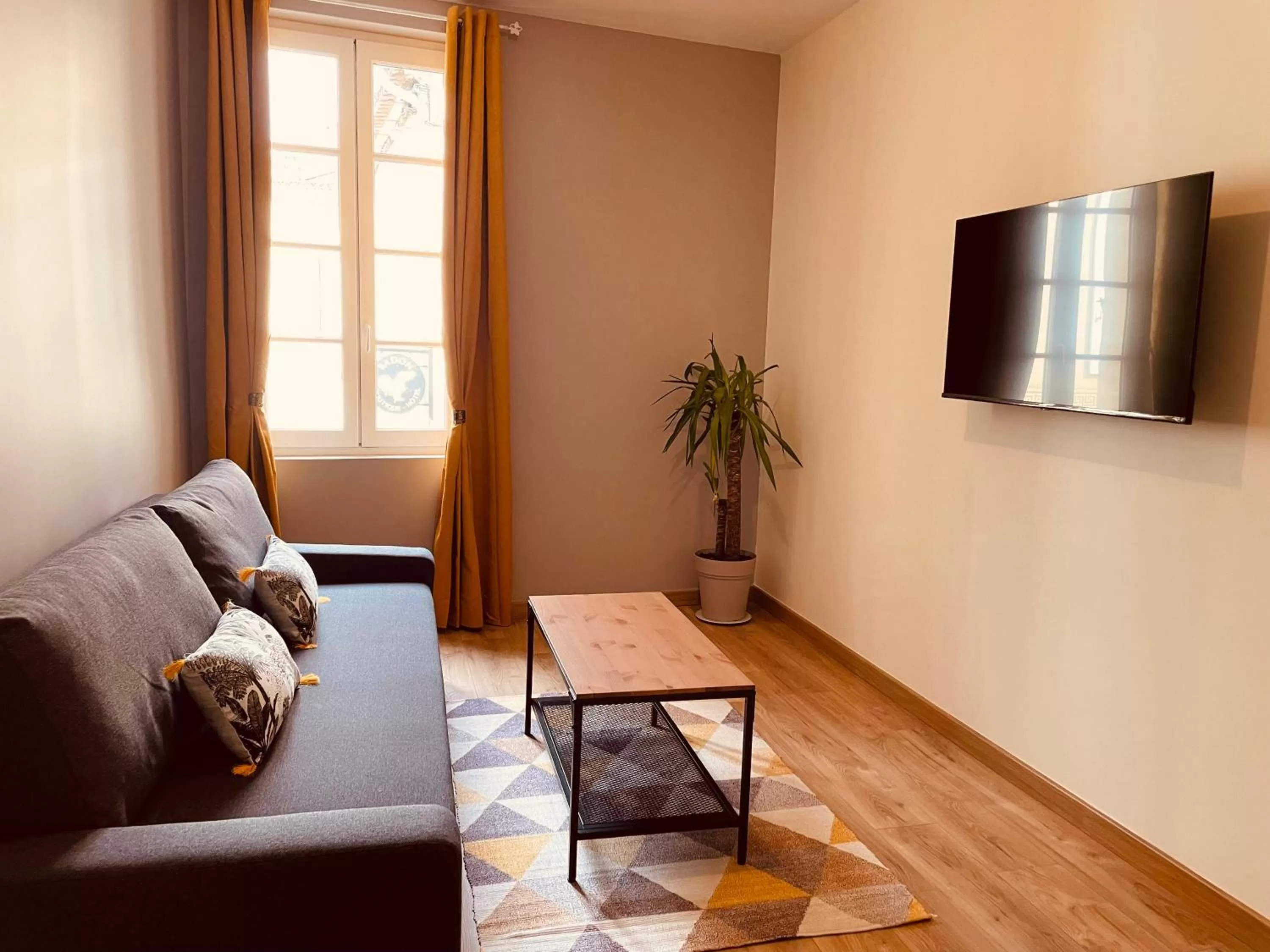 Living room, Seating Area in Maison De La Tour