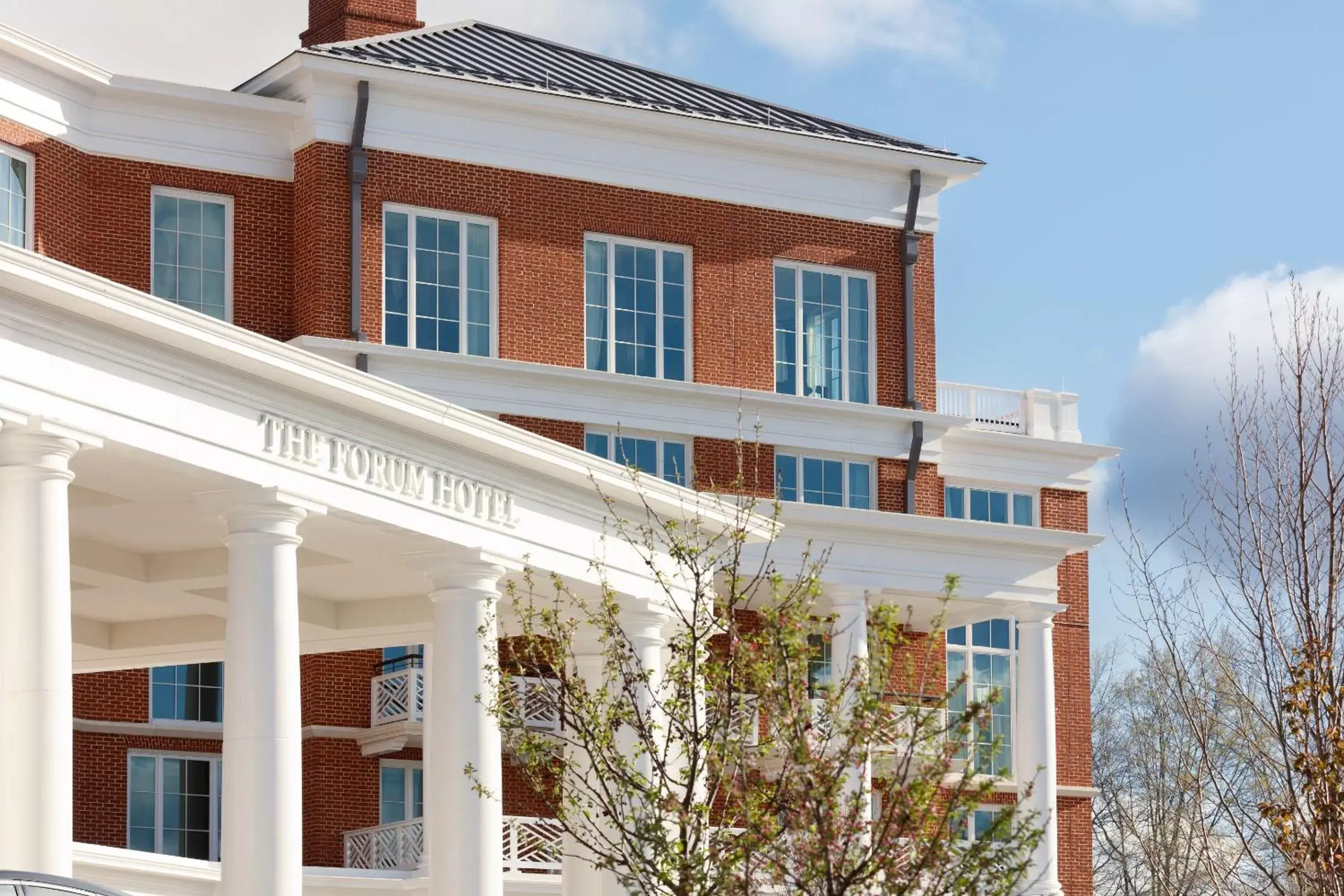 Property building in Kimpton - The Forum Hotel by IHG Property building in Kimpton - The Forum Hotel by IHG