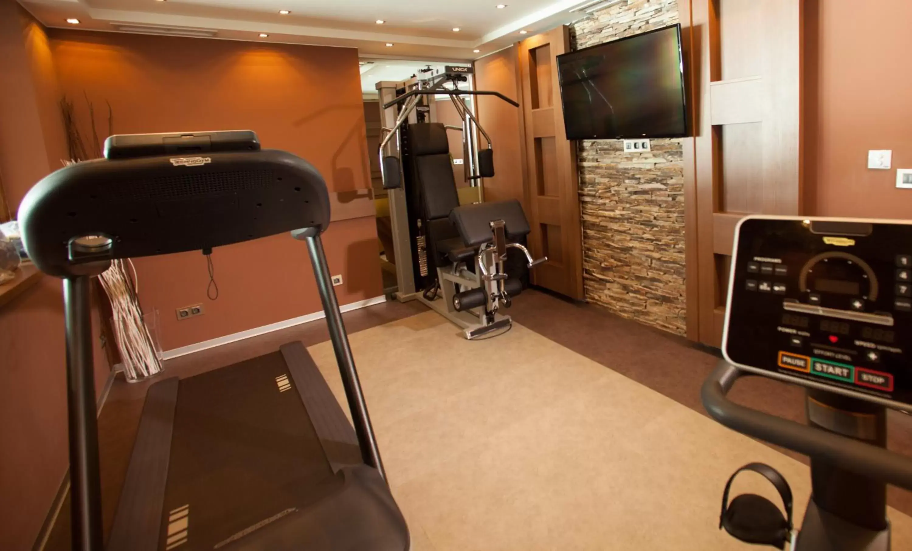 Fitness centre/facilities, Fitness Center/Facilities in Amira Boutique Hotel