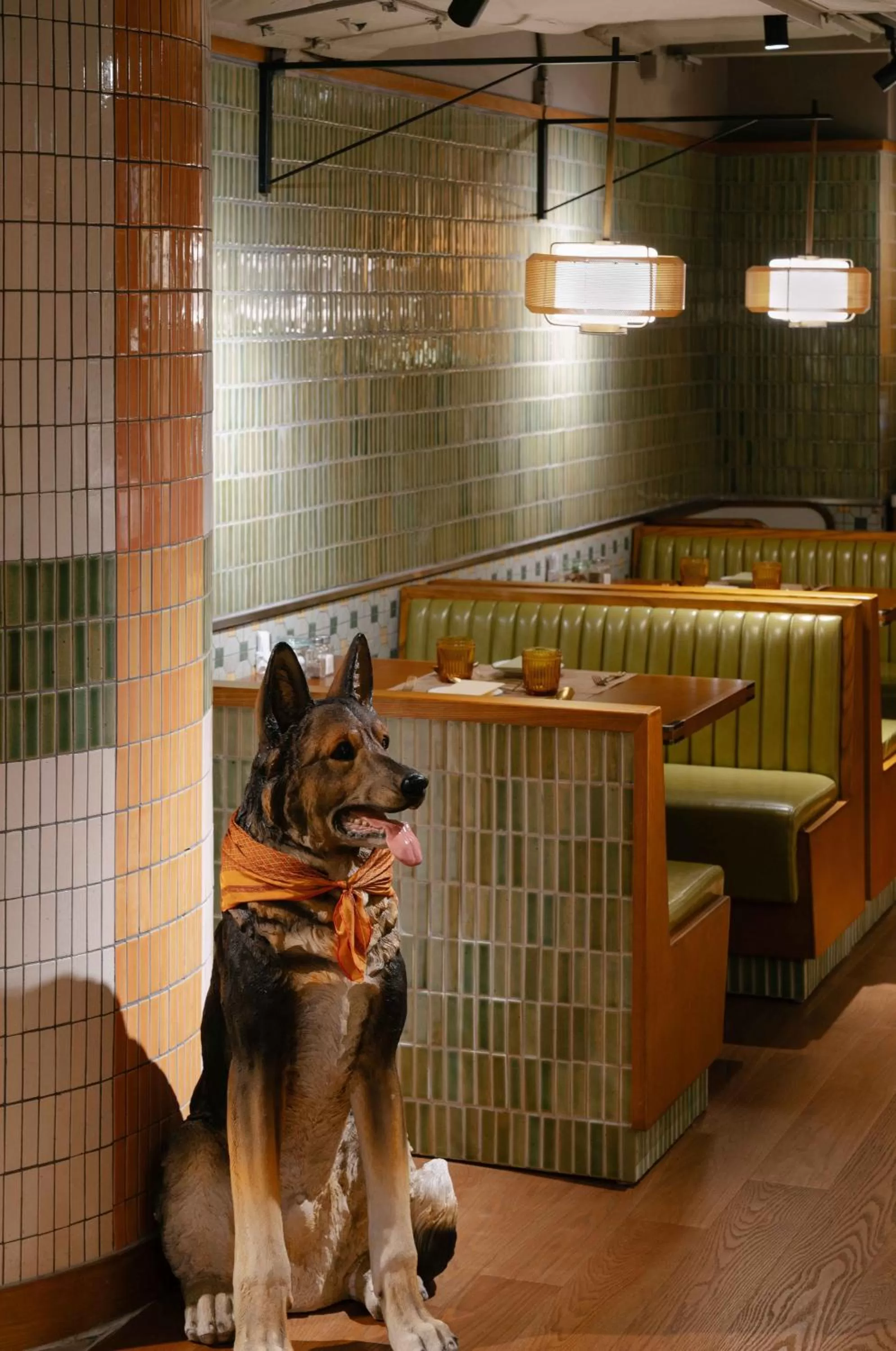 Restaurant/places to eat in Eaton HK