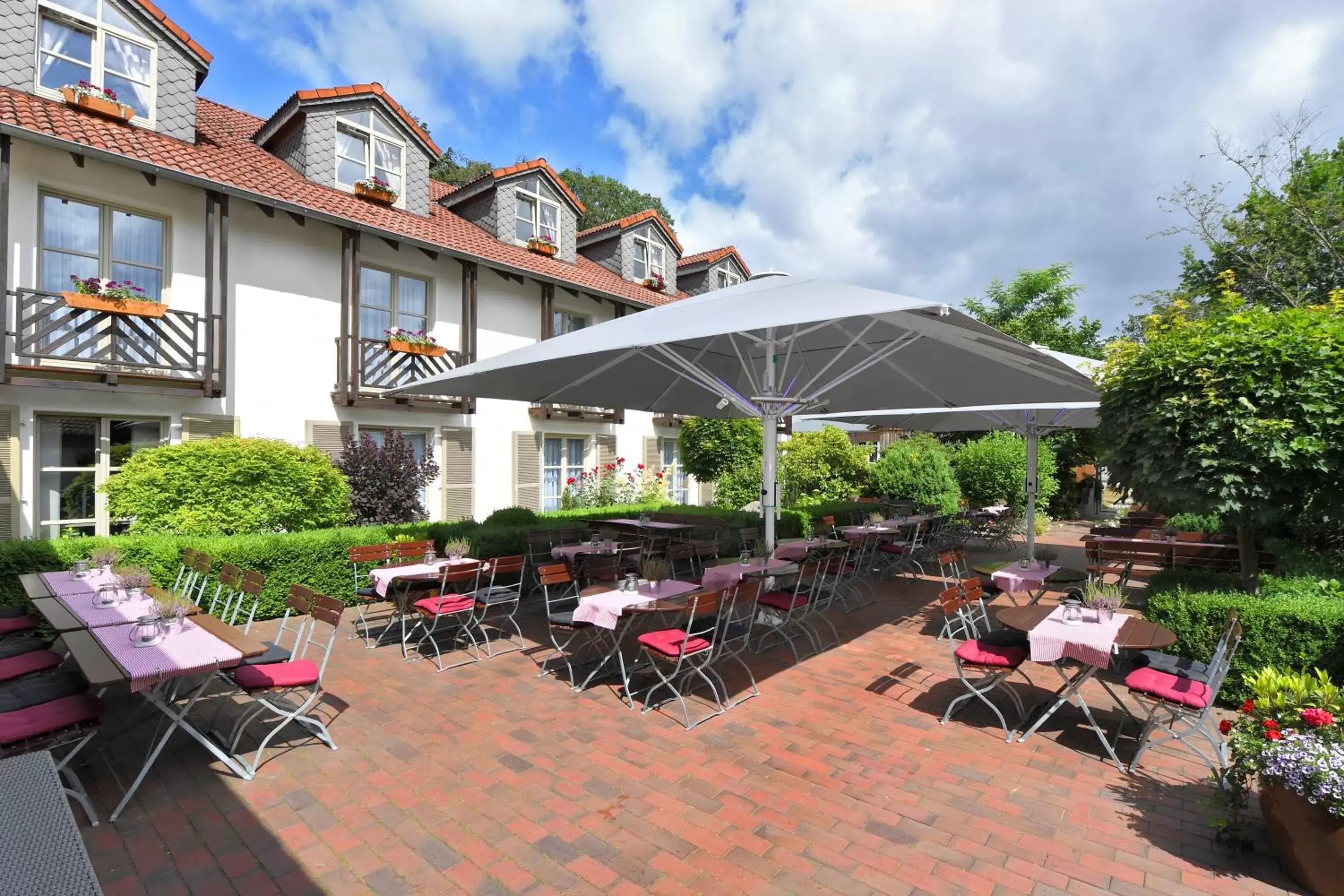 Patio, Restaurant/Places to Eat in Landhotel Schnuck