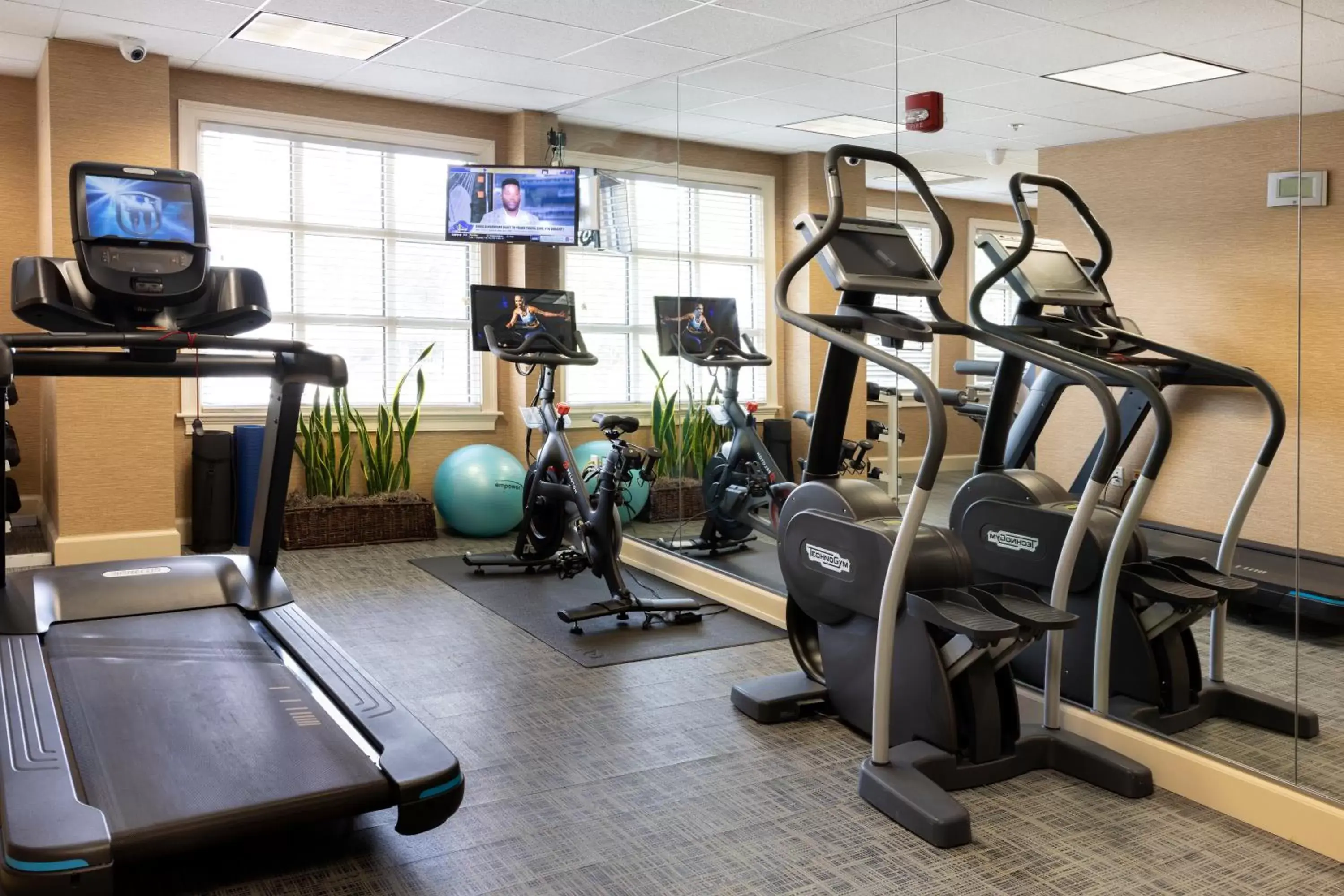 Property building, Fitness Center/Facilities in Inn and Club at Harbour Town