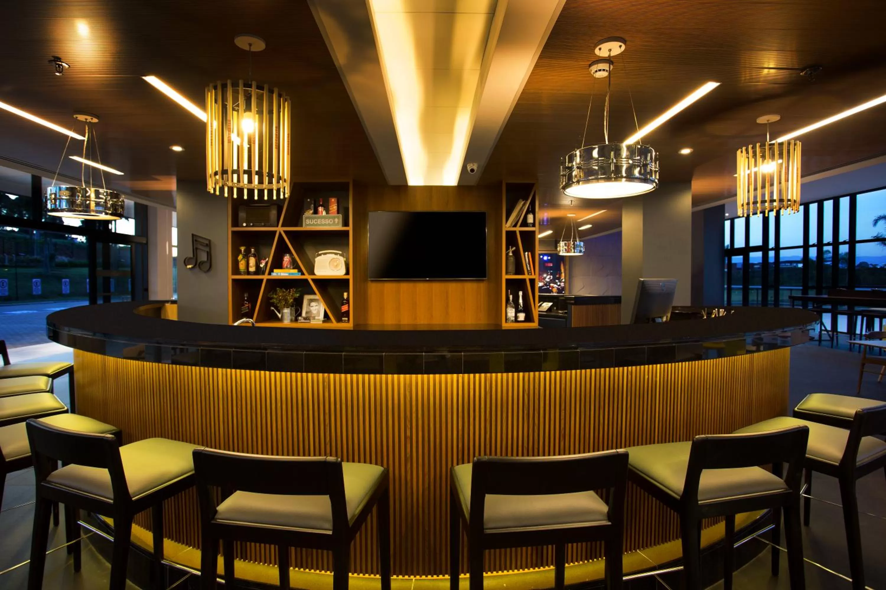 Lounge or bar in ibis Styles Taubate