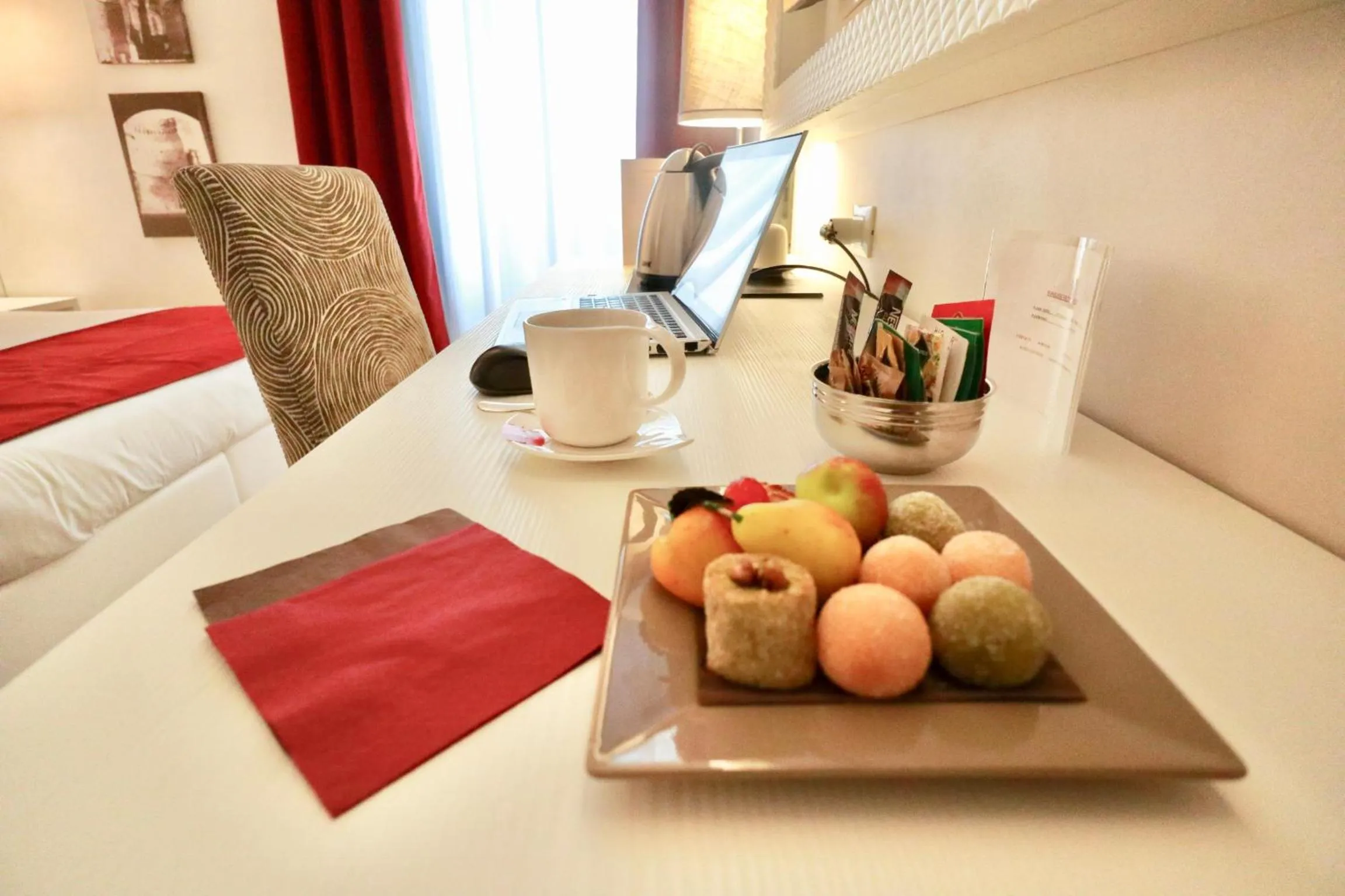 Photo of the whole room in Tullia&Prisca Relais